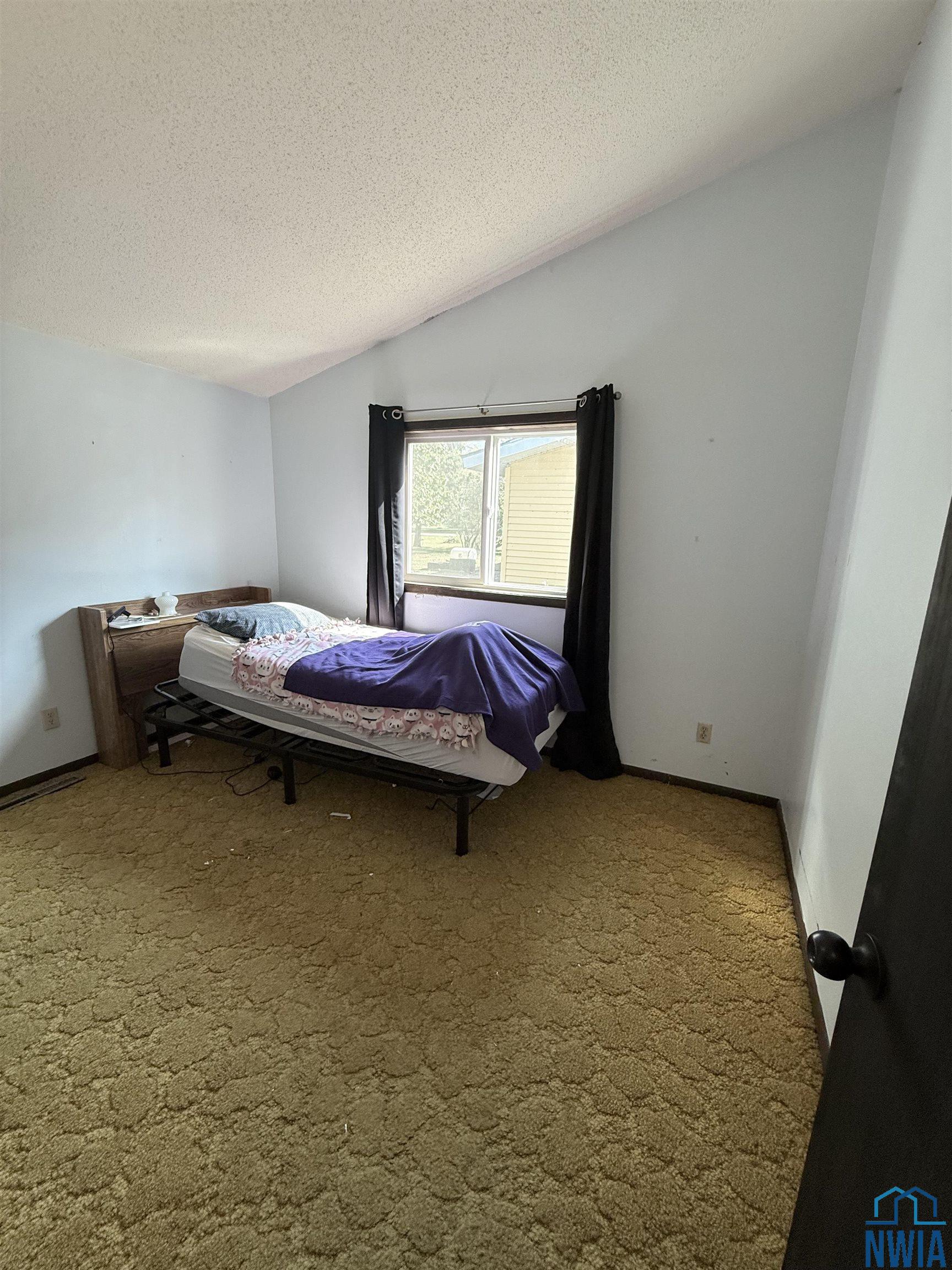 MLS #830395