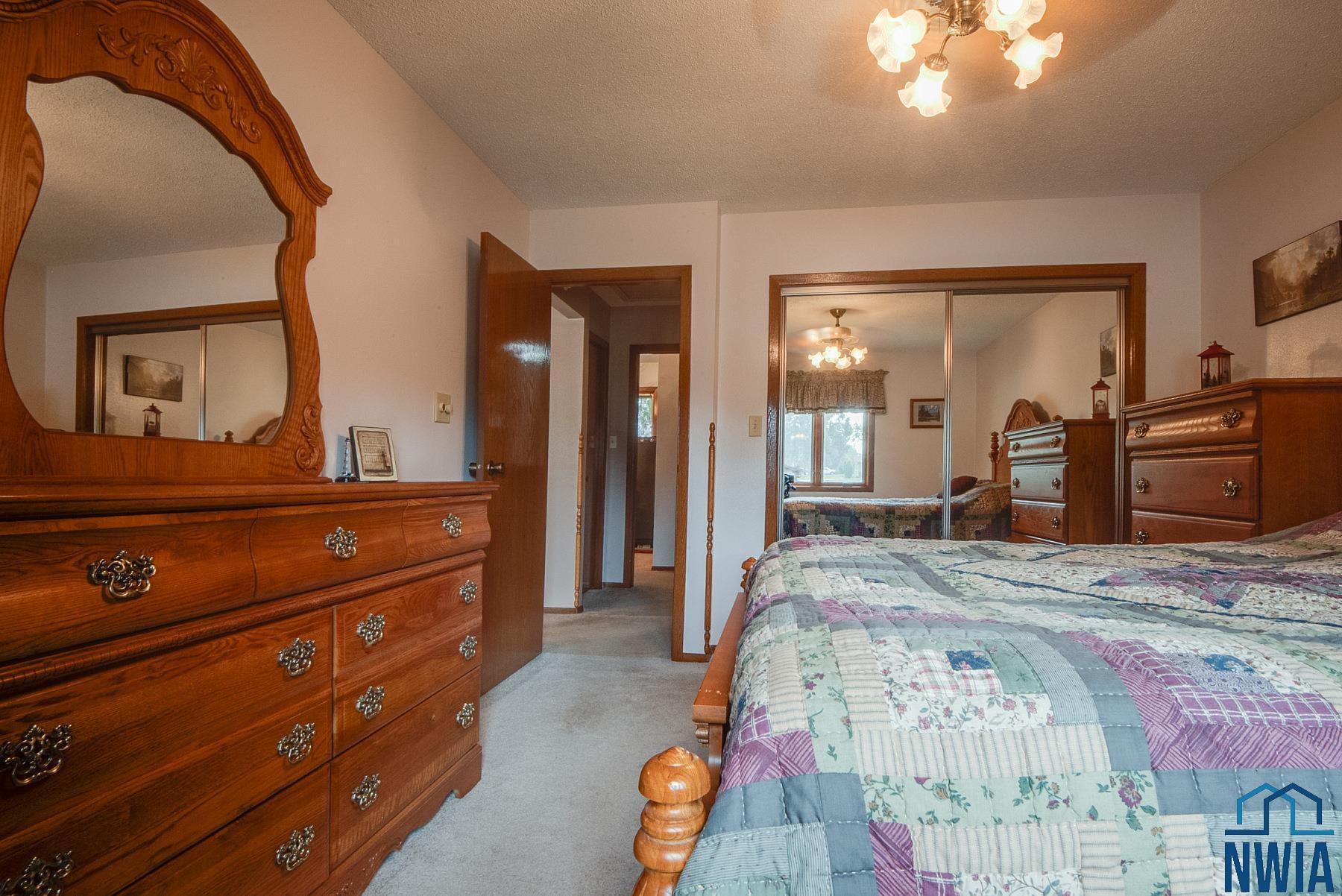 MLS #830403