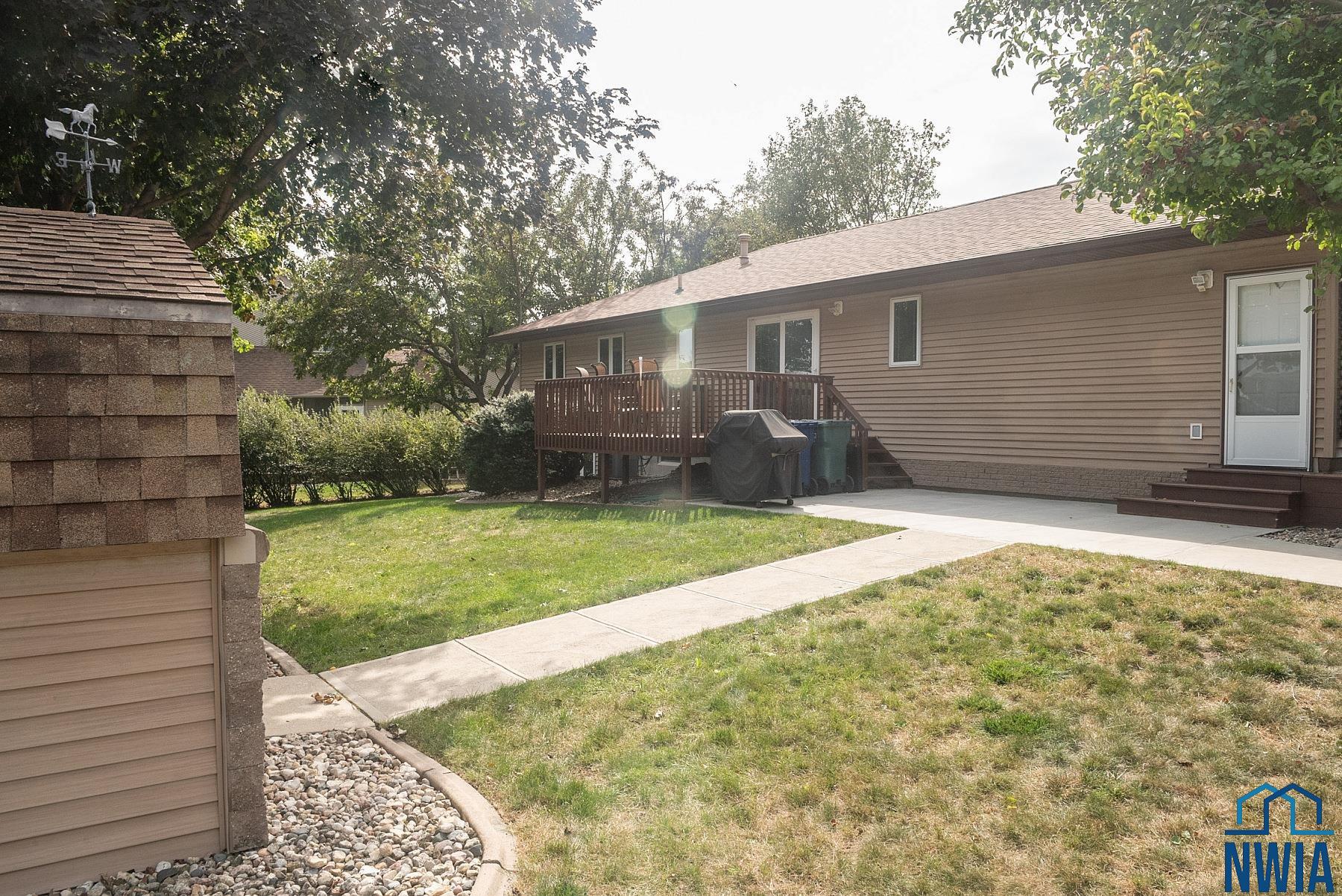 MLS #830403