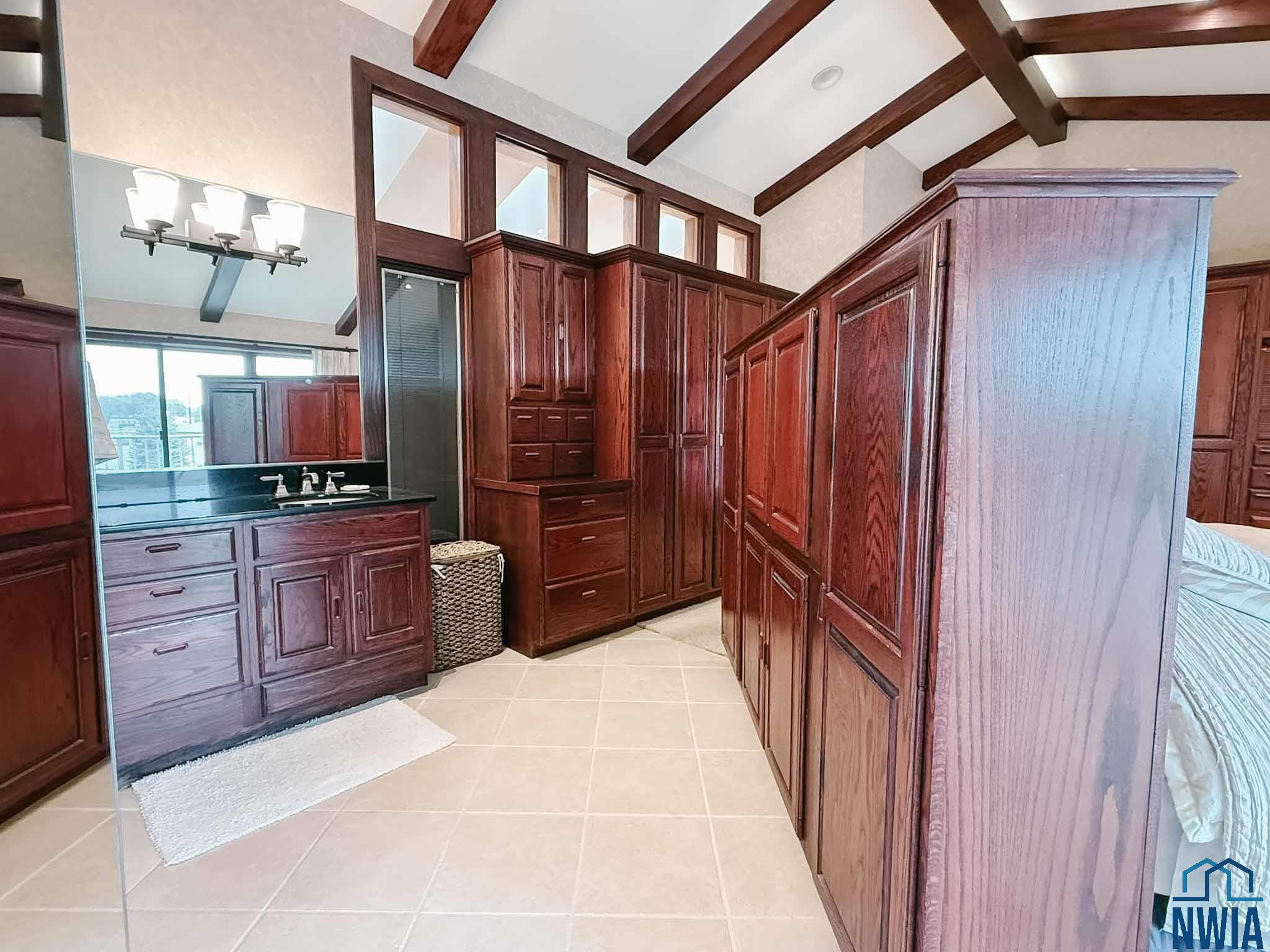MLS #830412