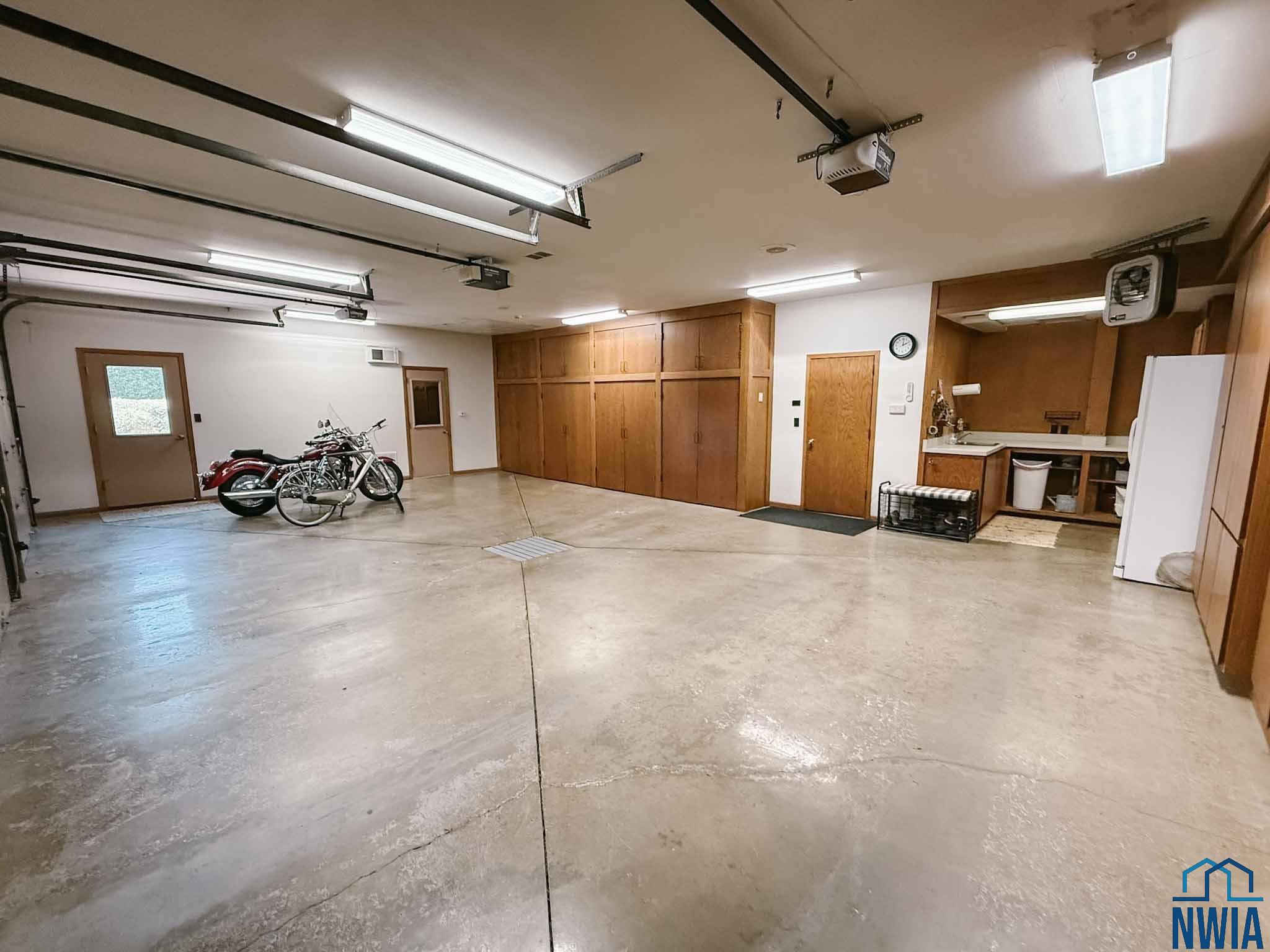 MLS #830412