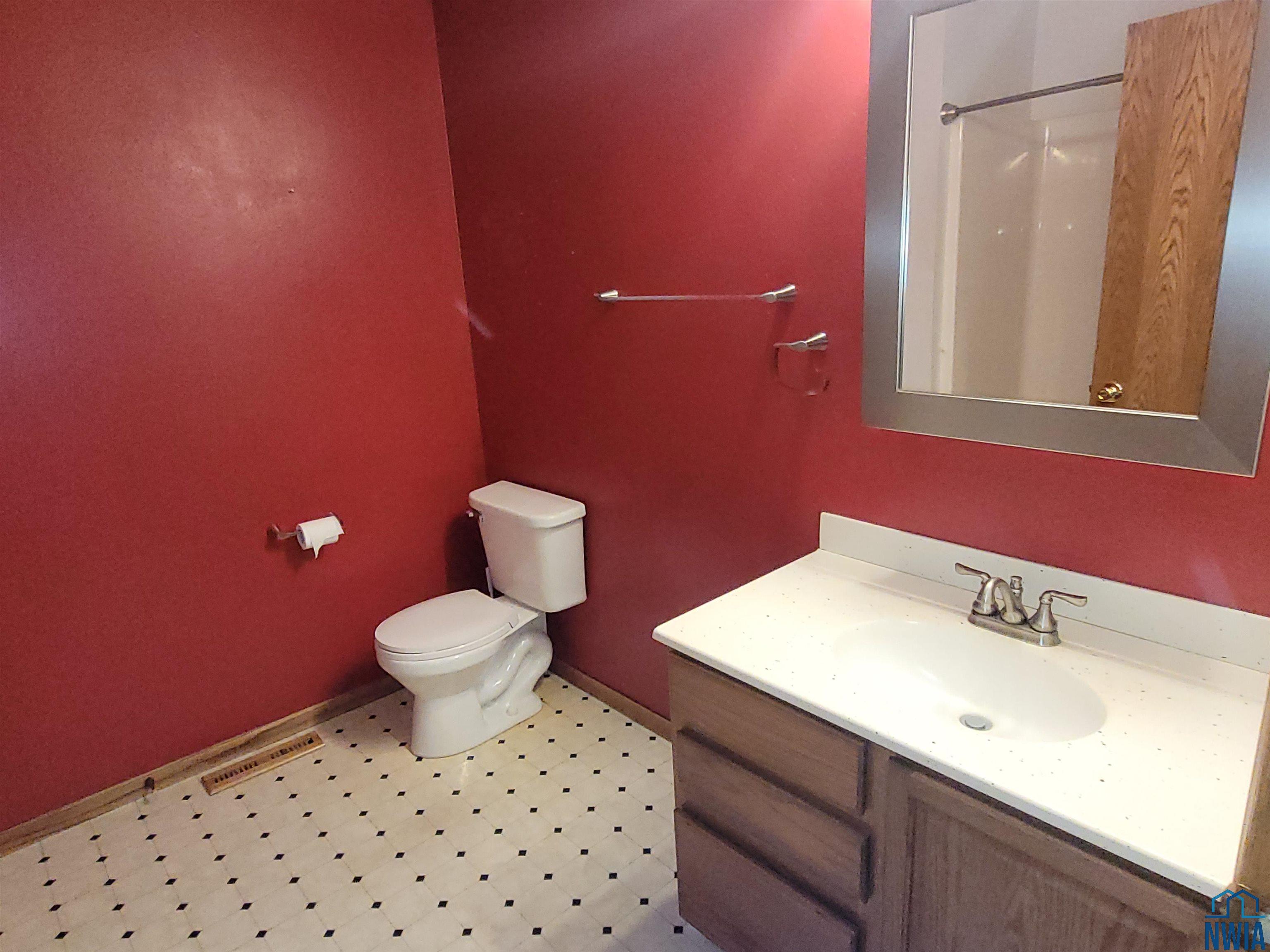 MLS #830414