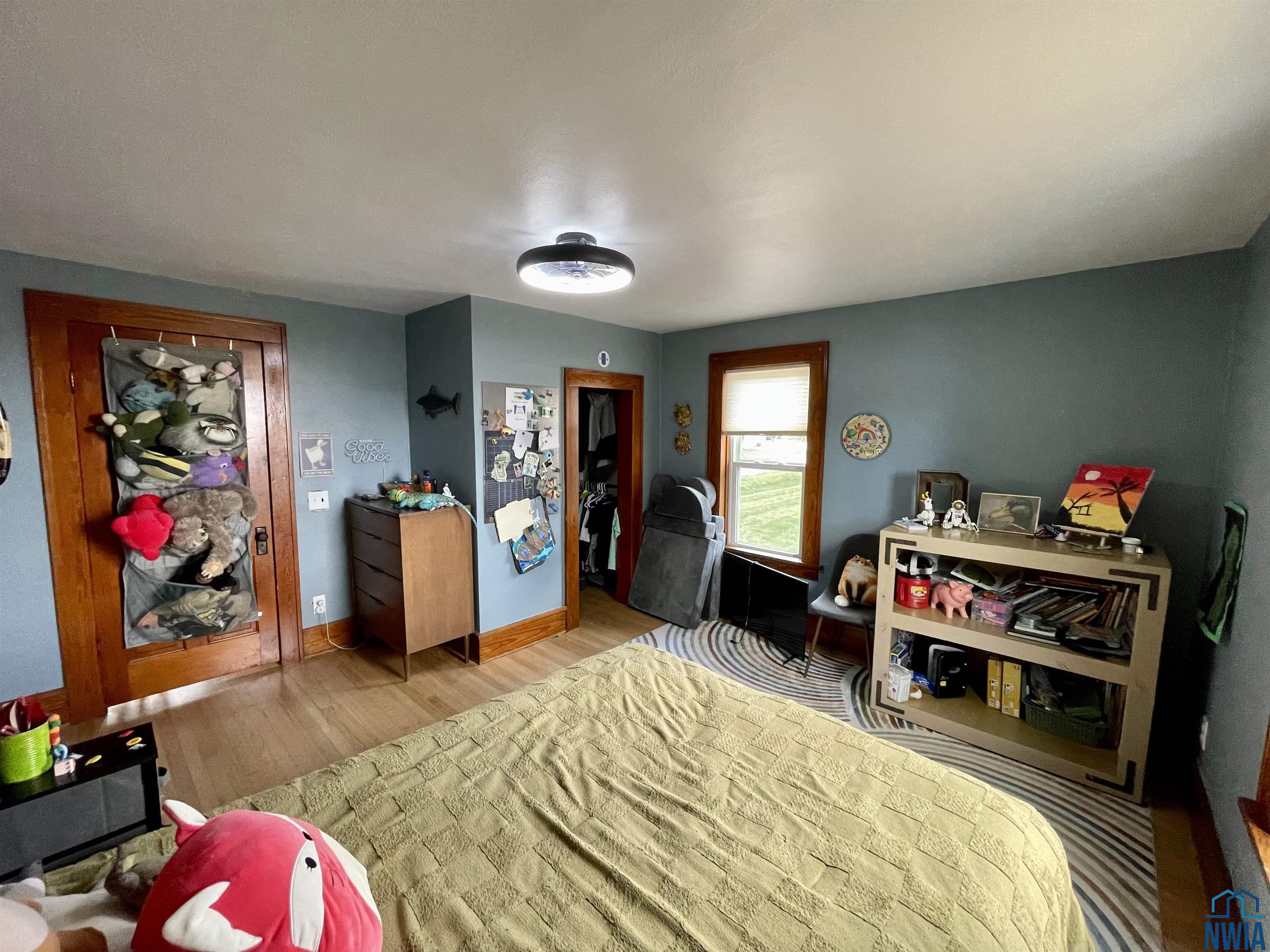 MLS #830427