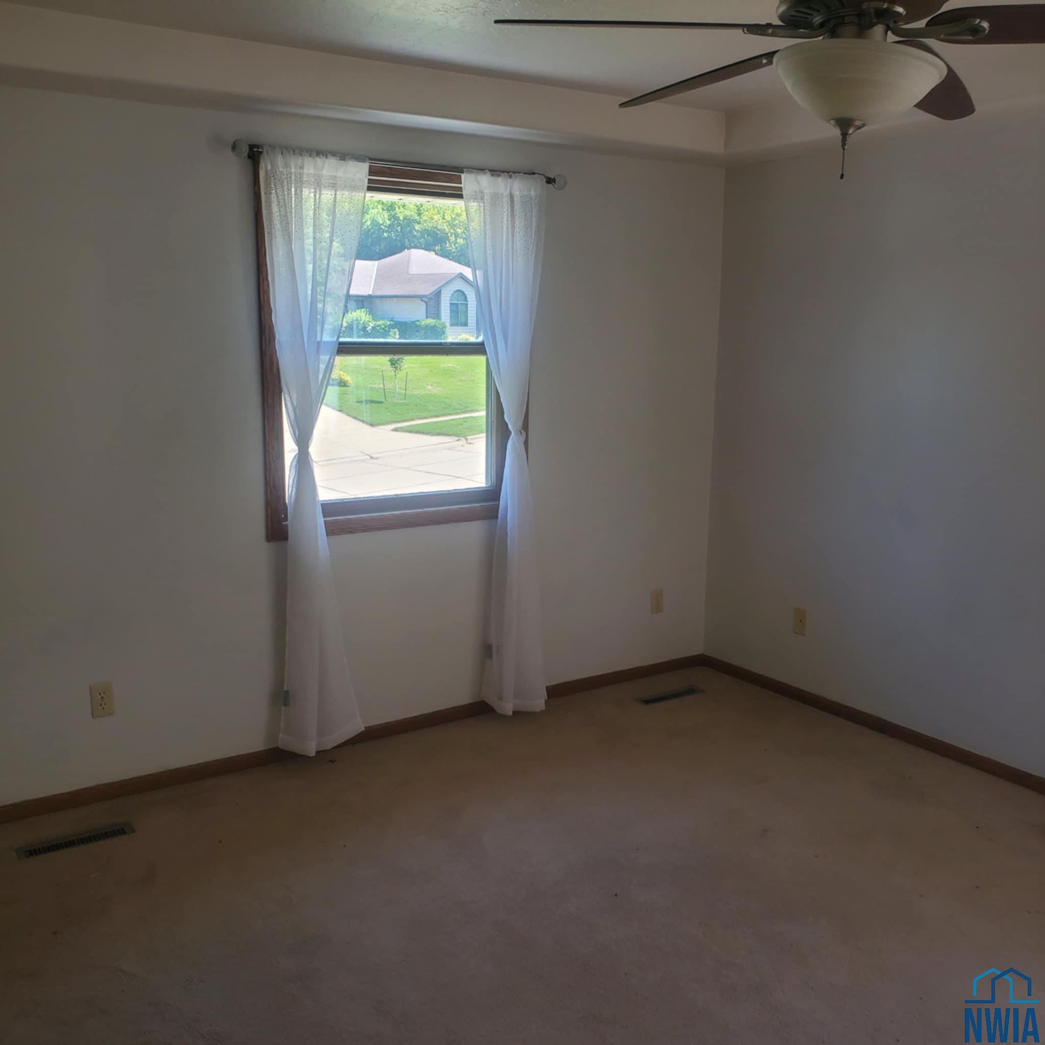 MLS #830430