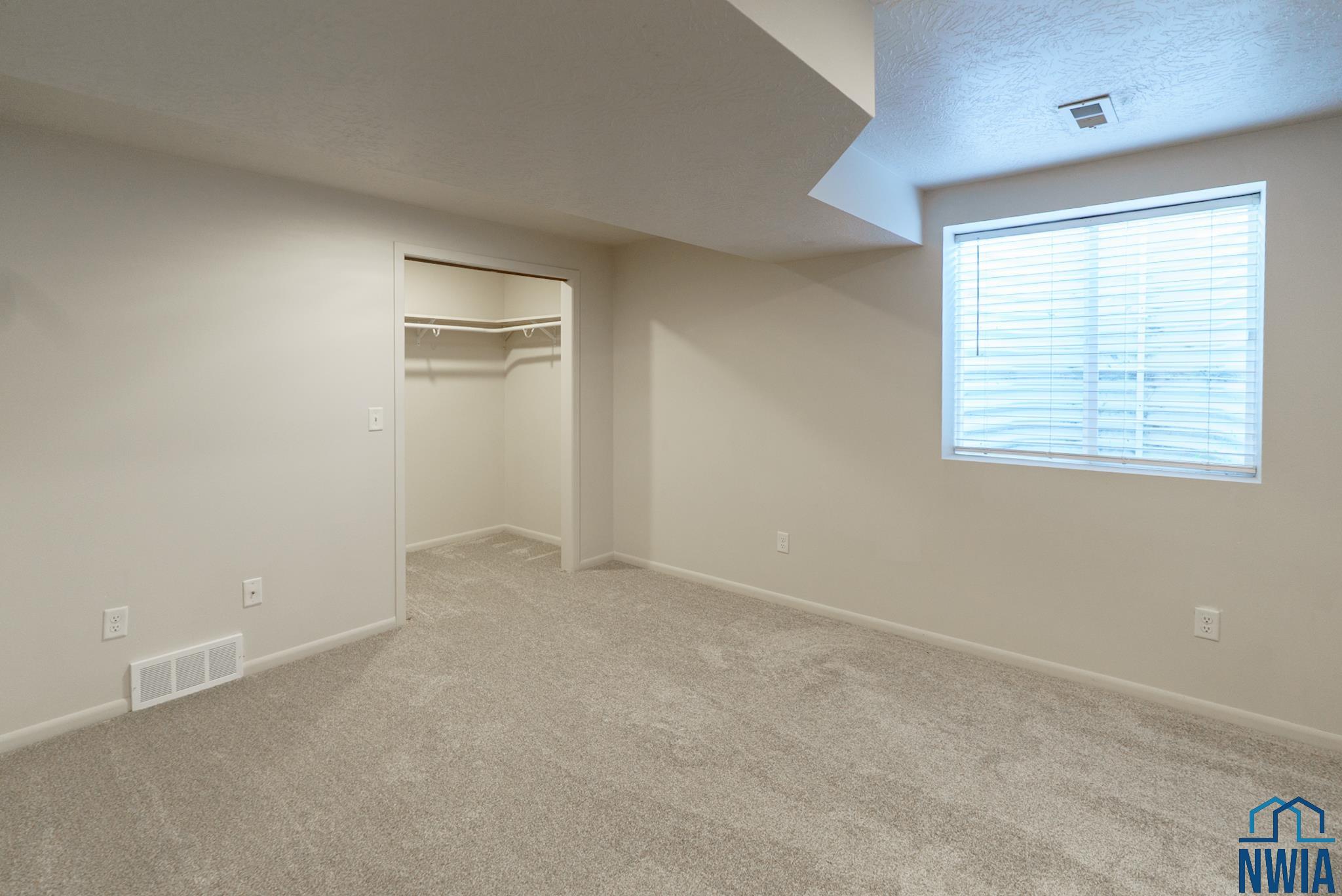 MLS #830432