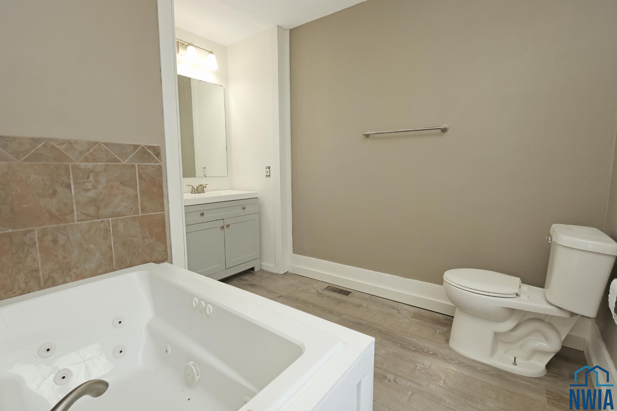 MLS #830435