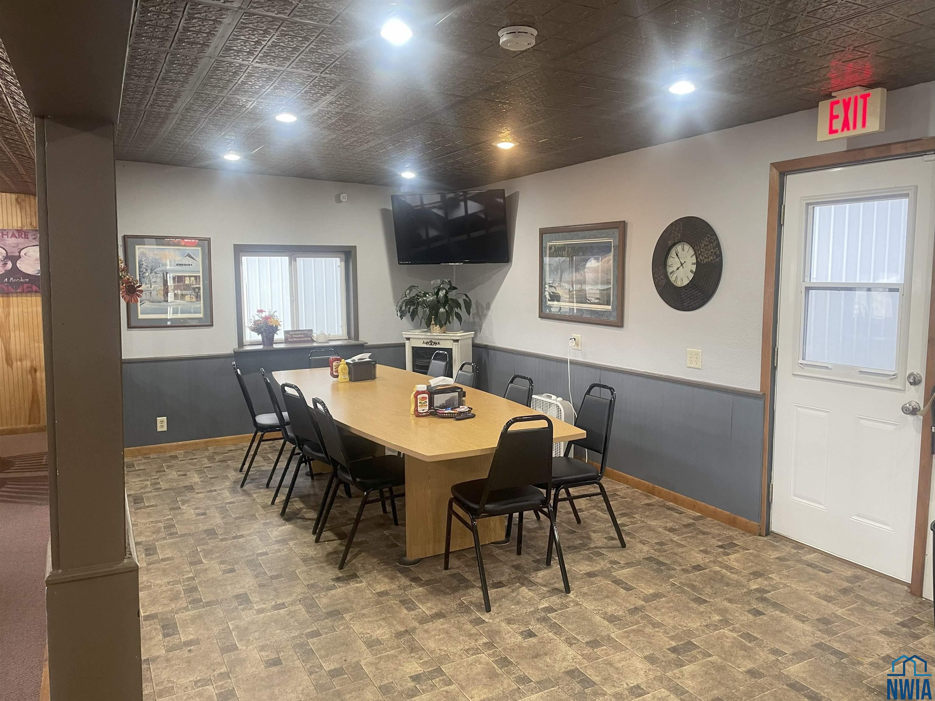MLS #830436
