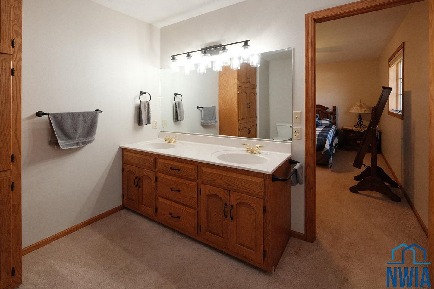MLS #830441