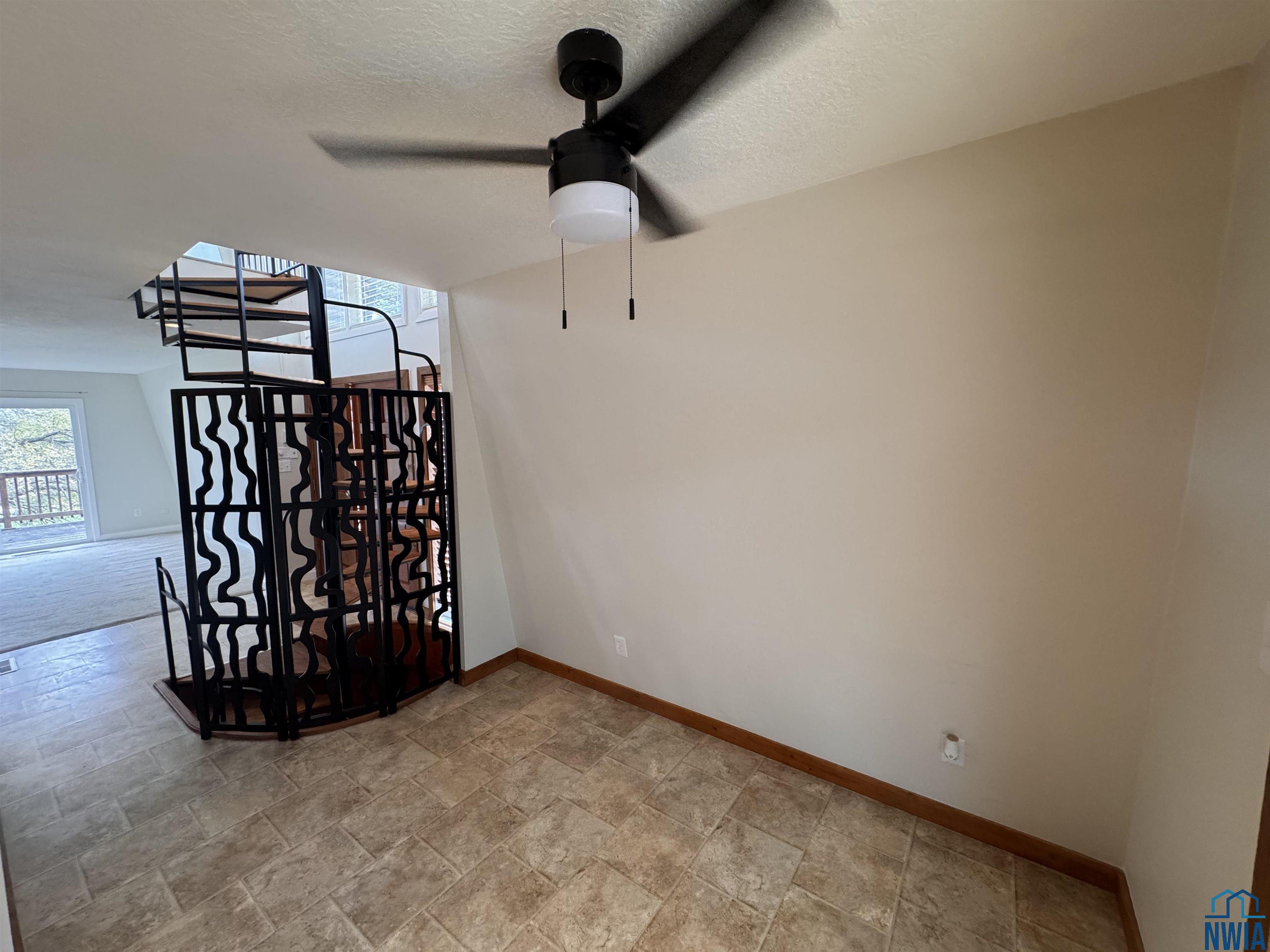 MLS #830456