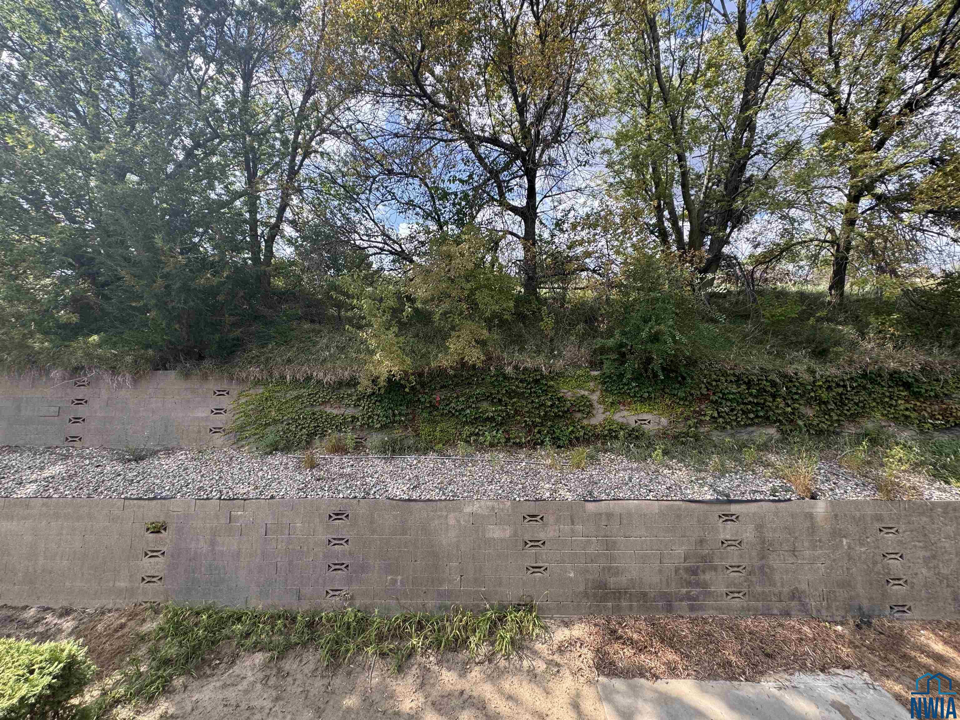 MLS #830456