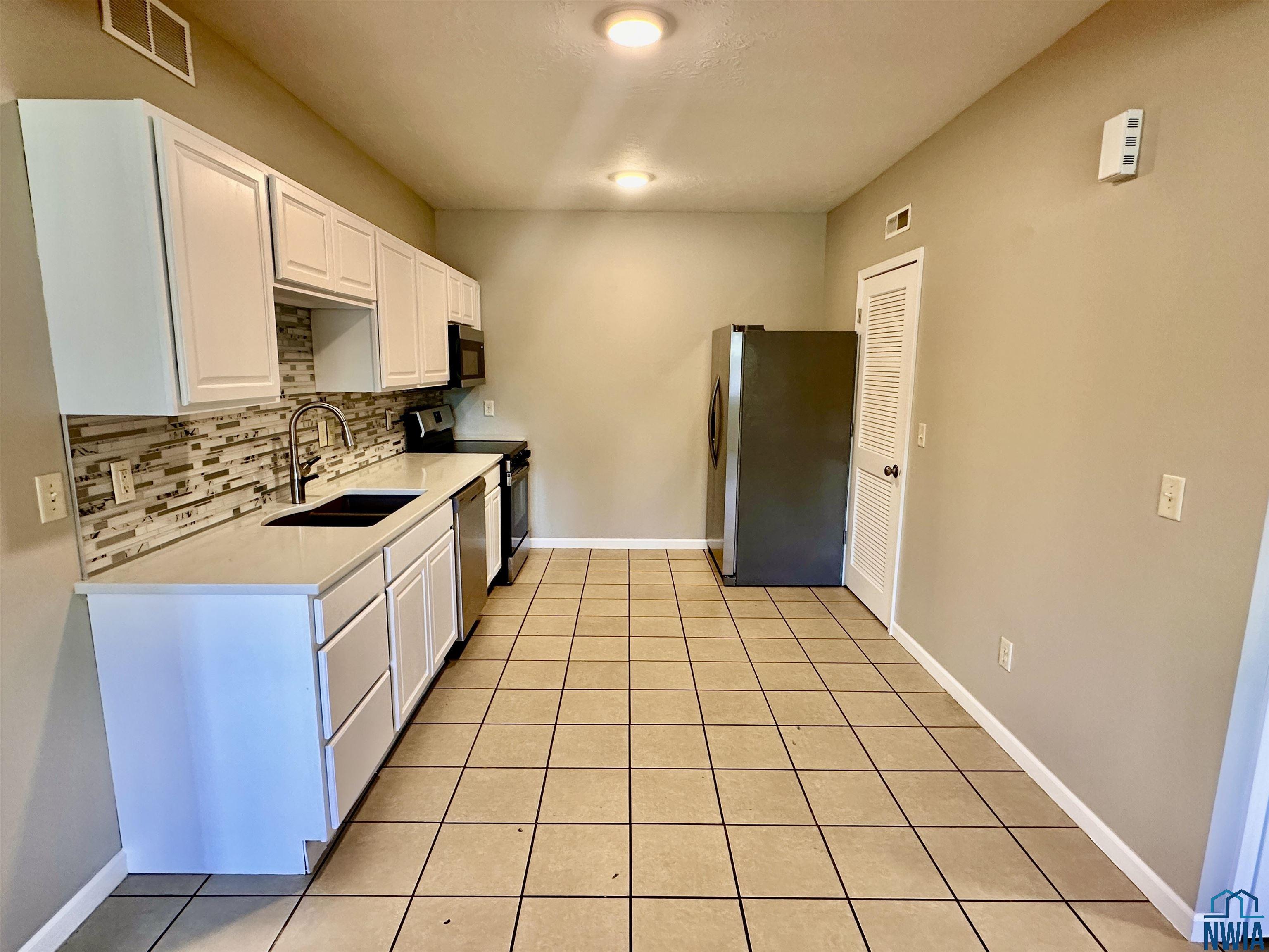 MLS #830461
