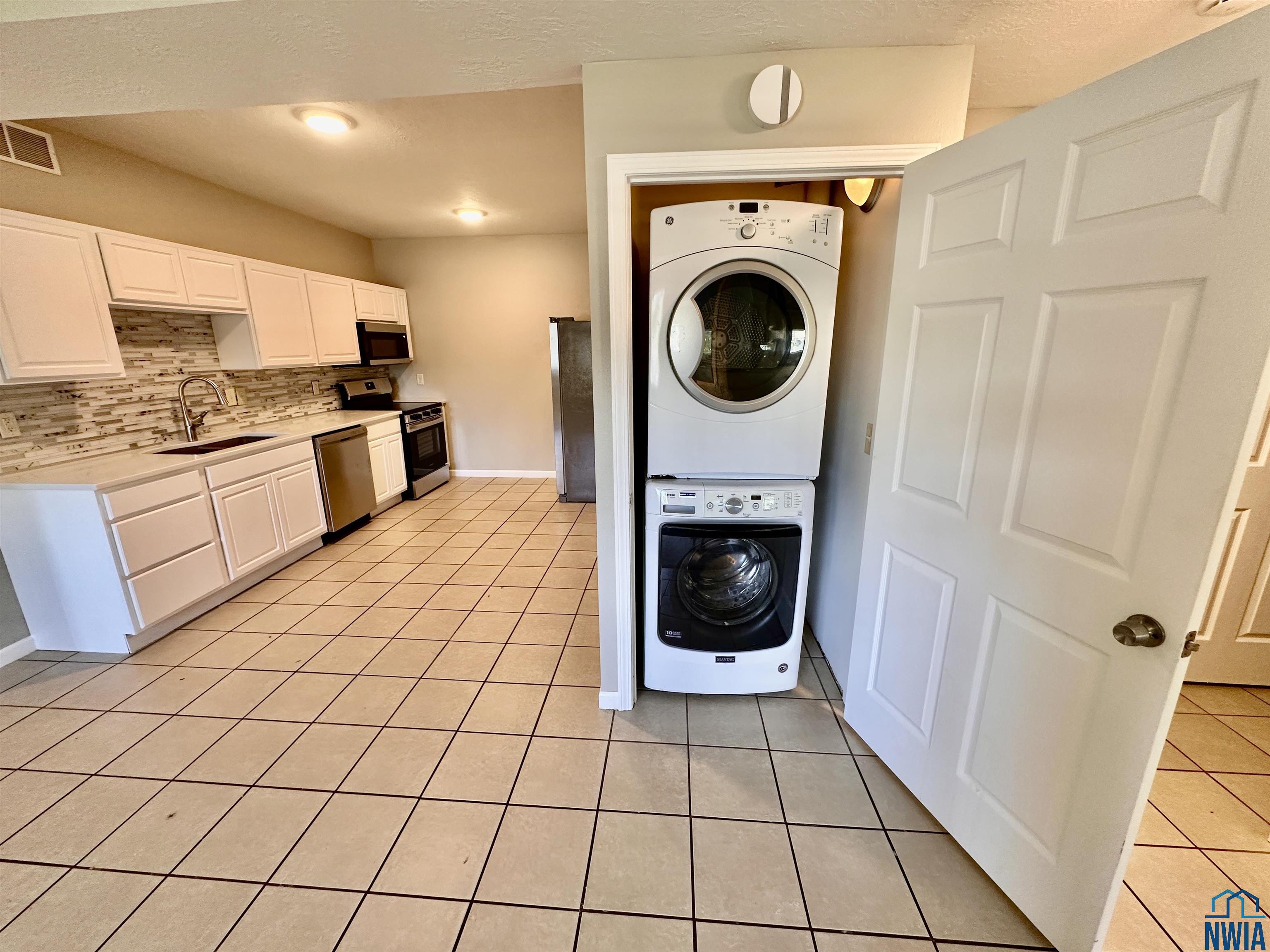 MLS #830461