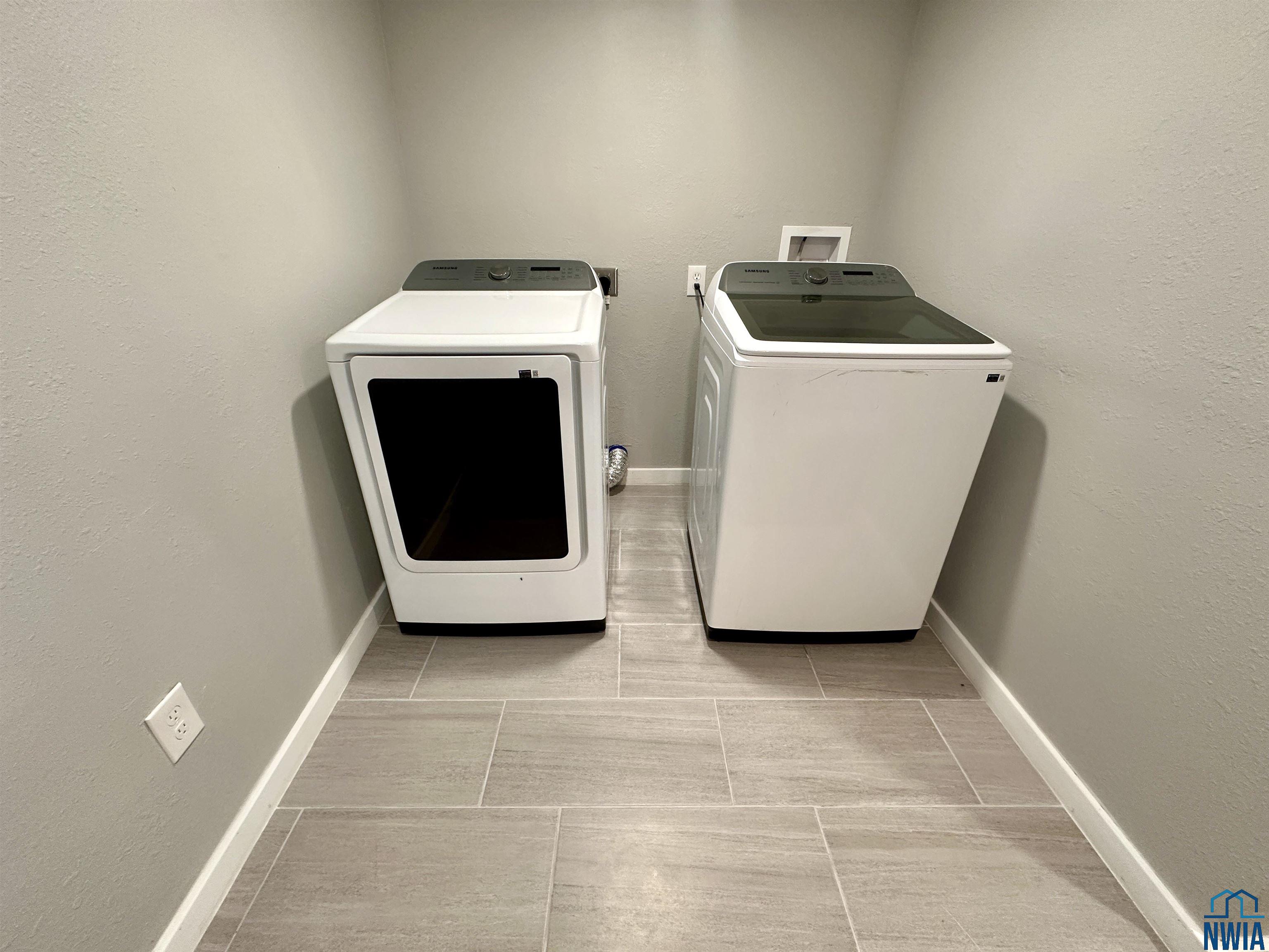 MLS #830468