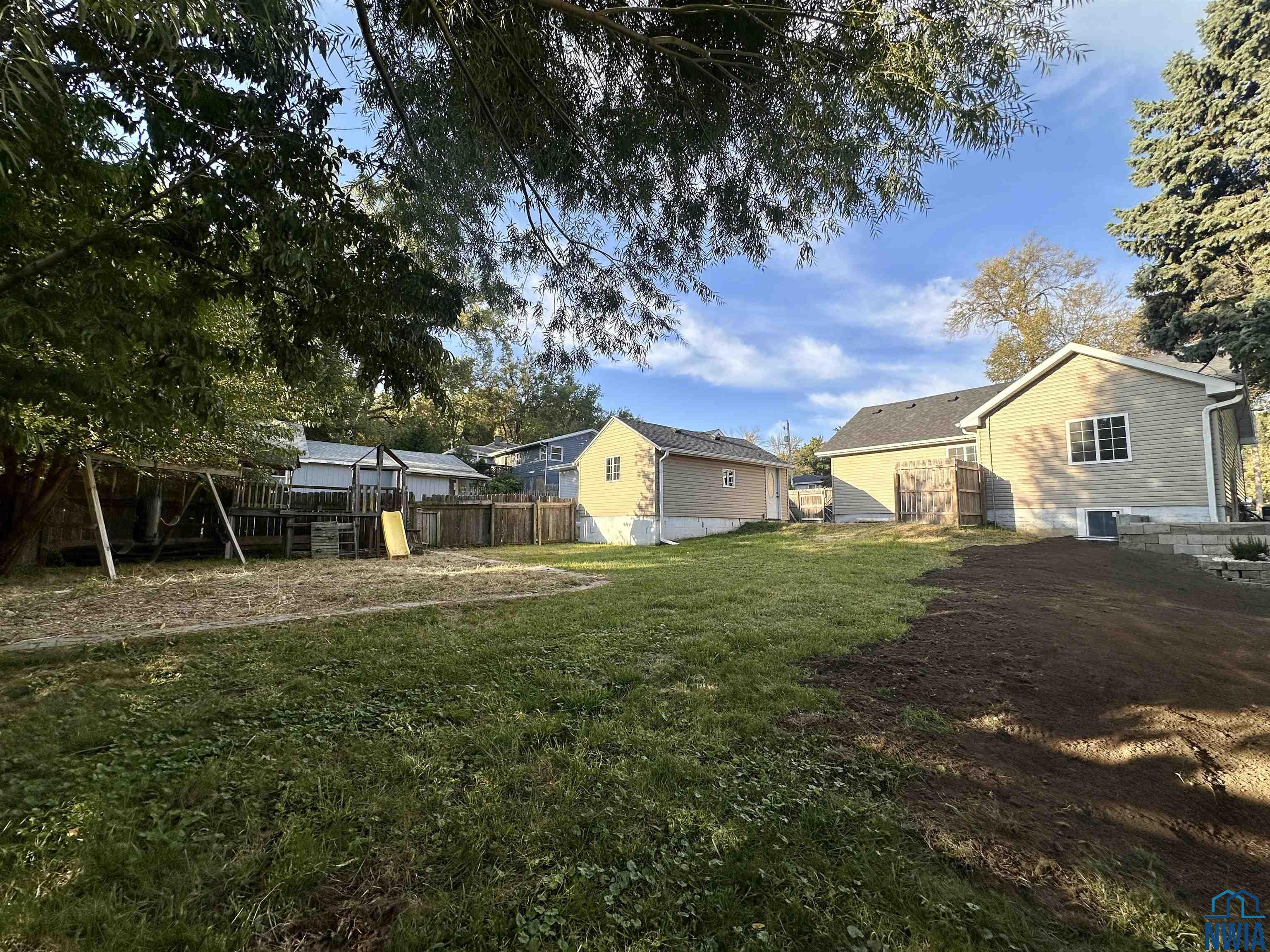 MLS #830468