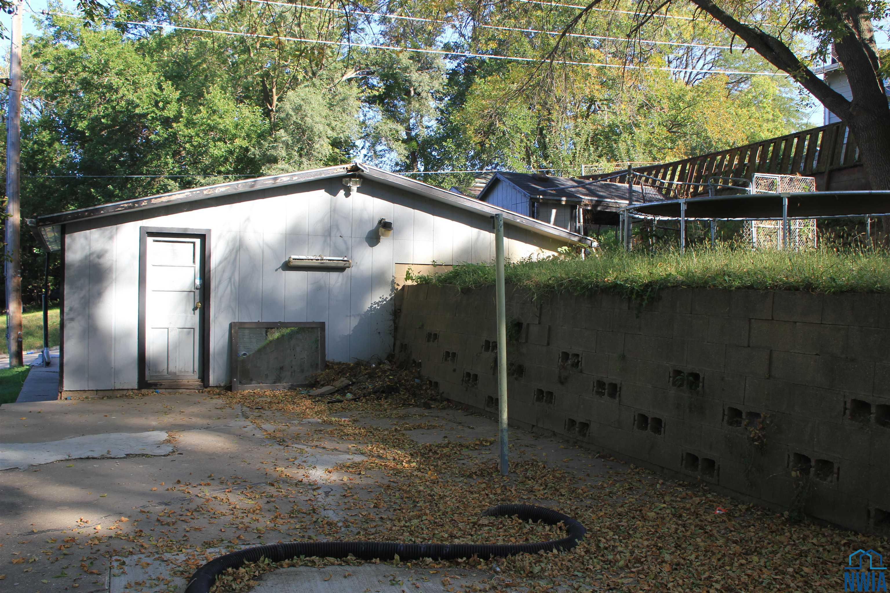 MLS #830472