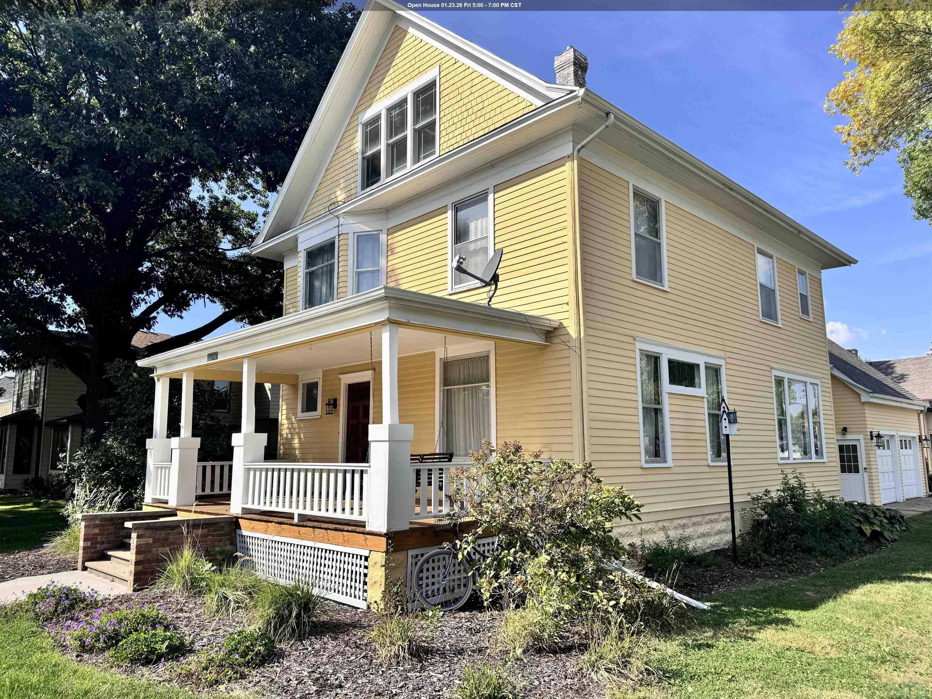 1302 Iowa Ave, Onawa, IA 51040 