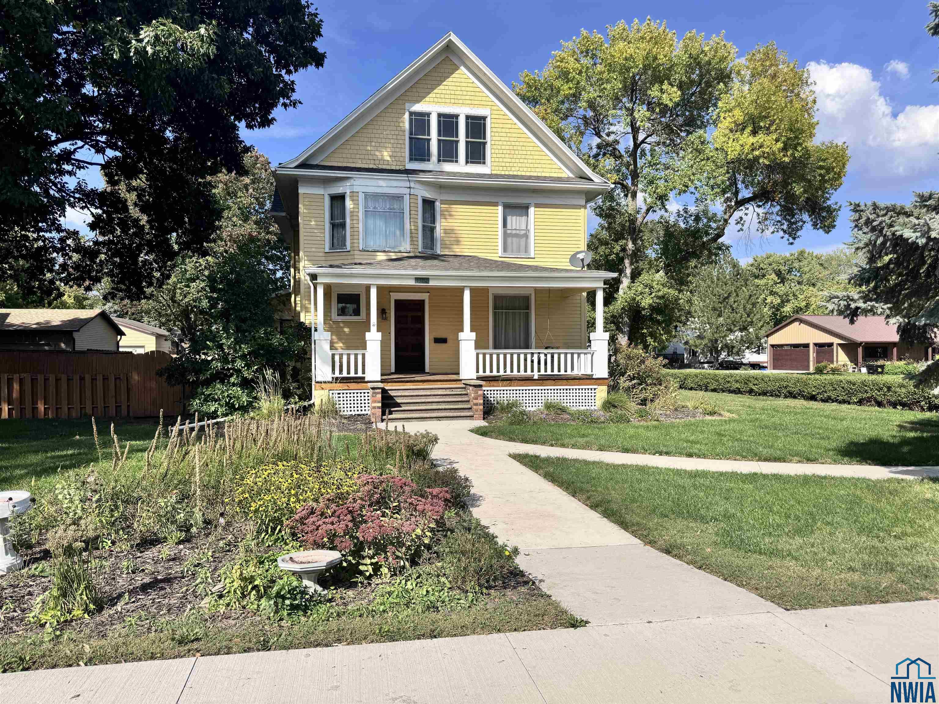 MLS #830479