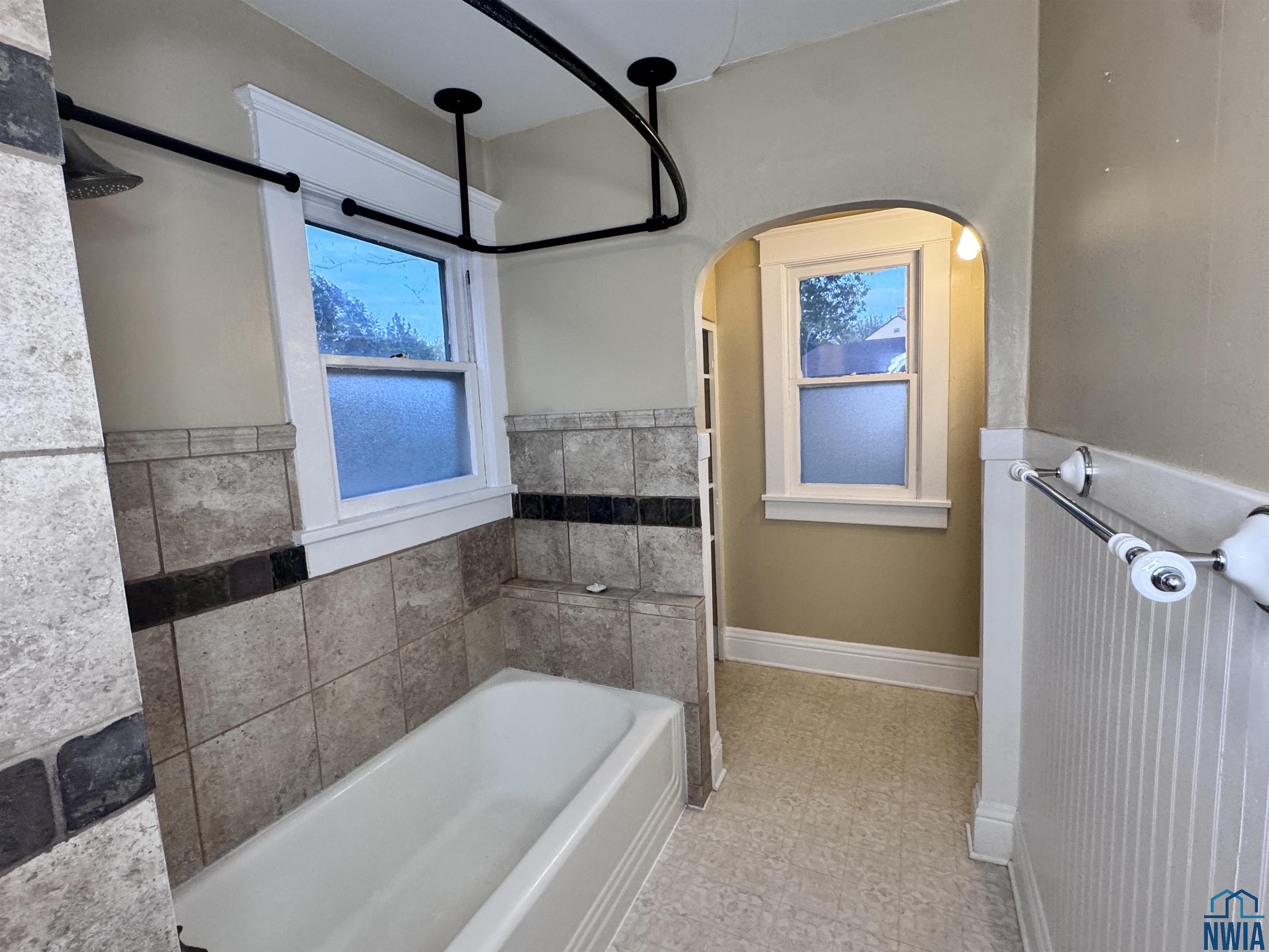 MLS #830479