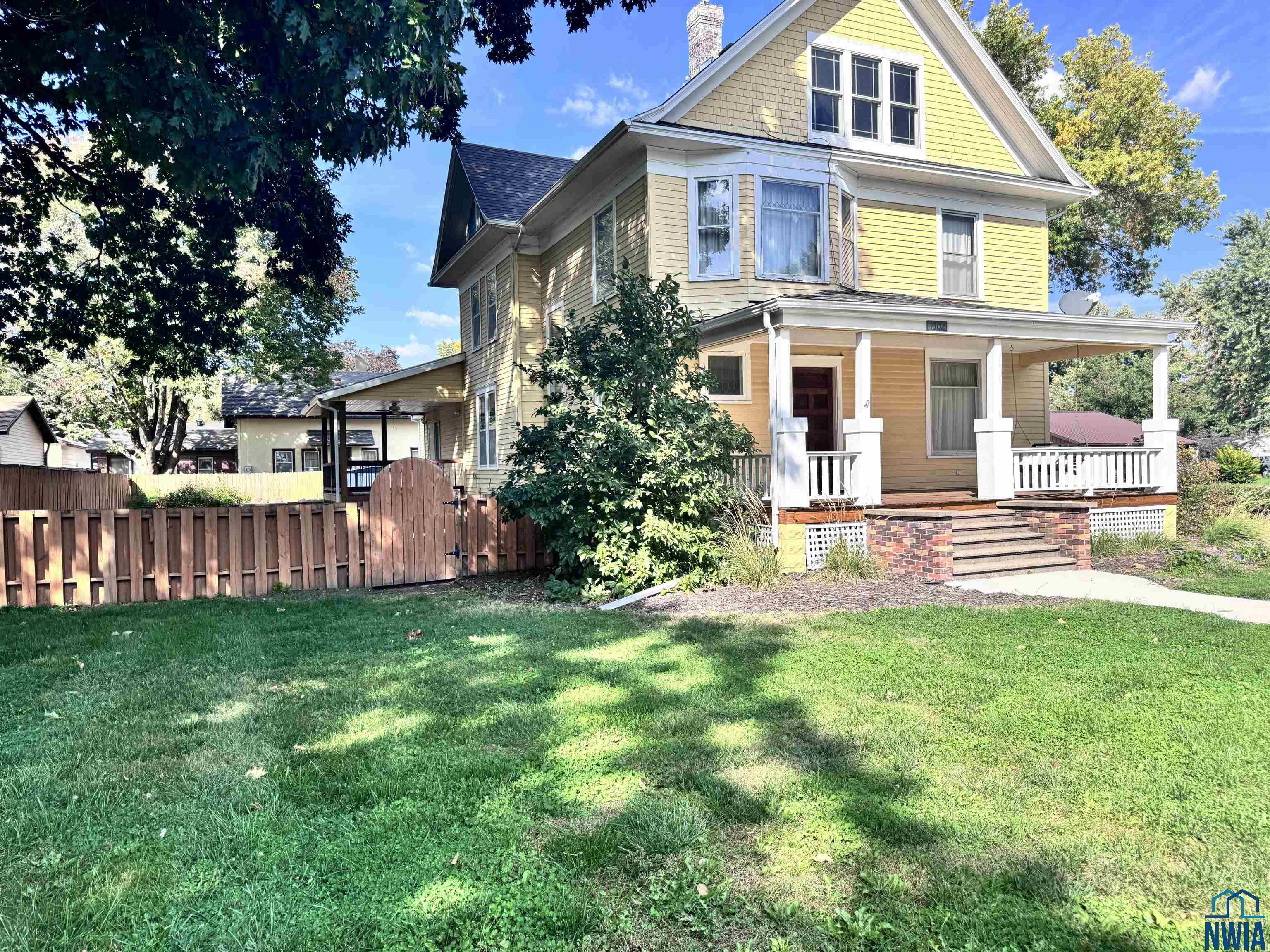 MLS #830479