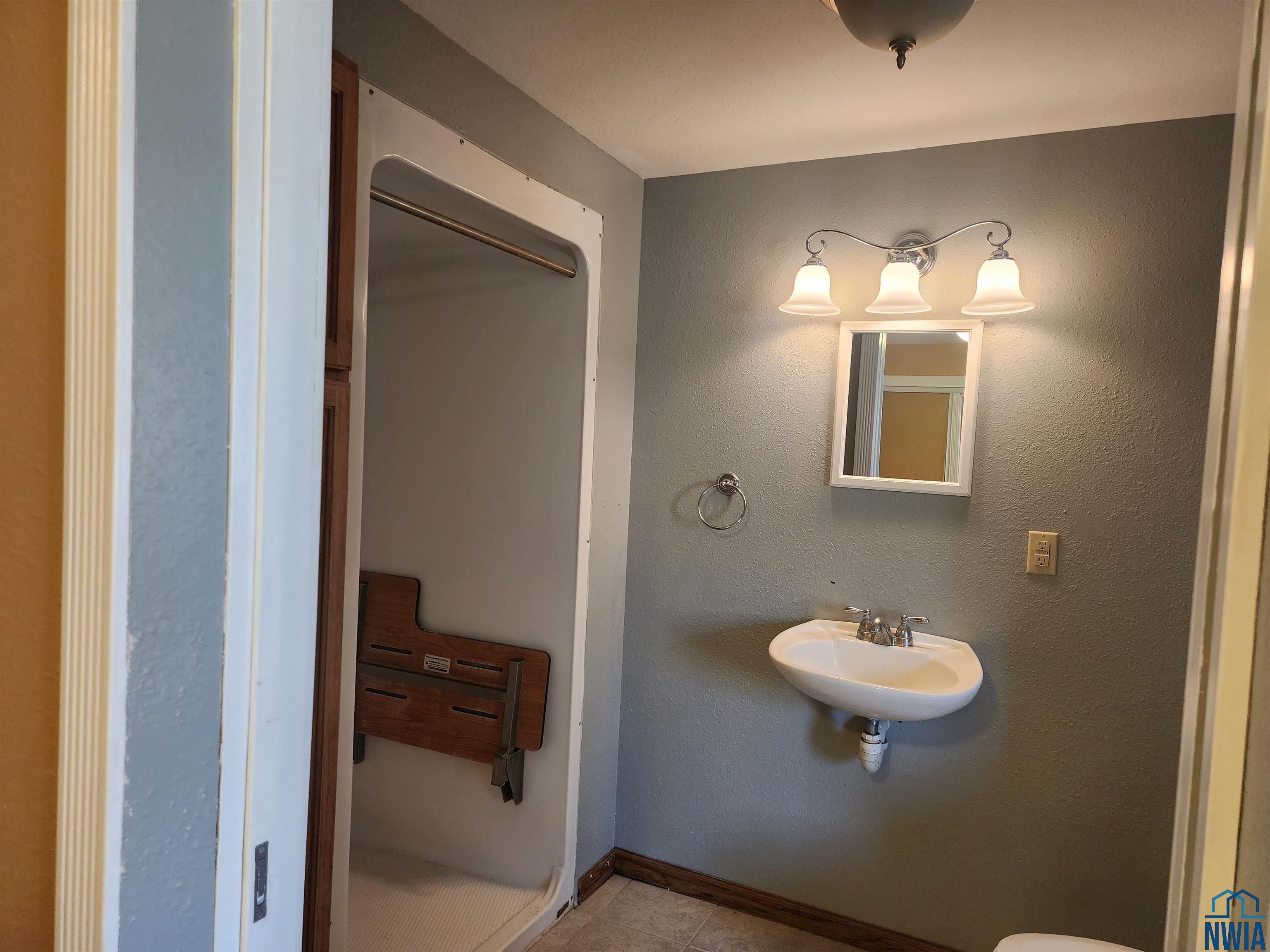 MLS #830480