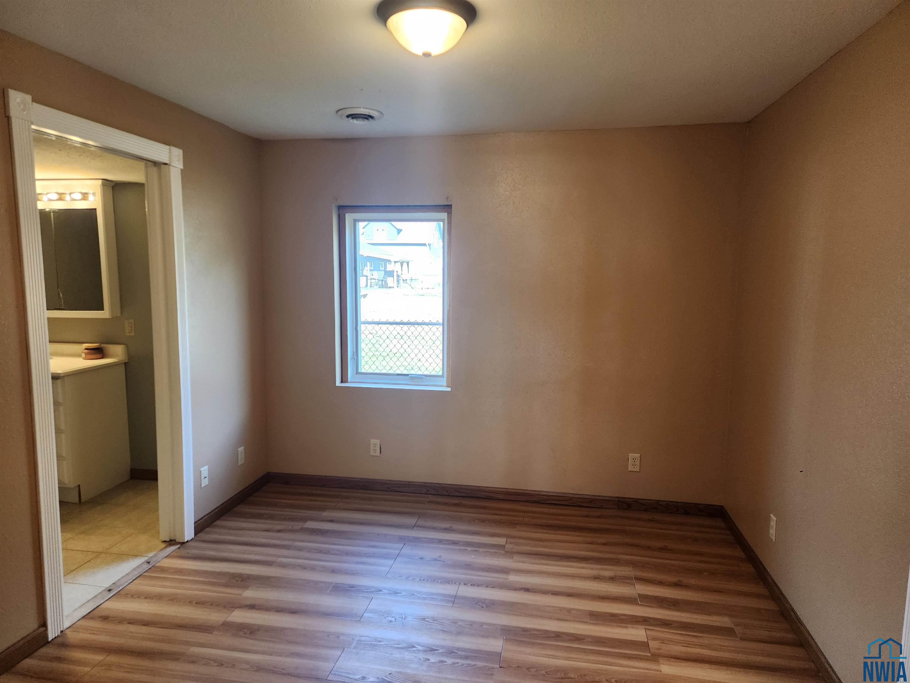 MLS #830480