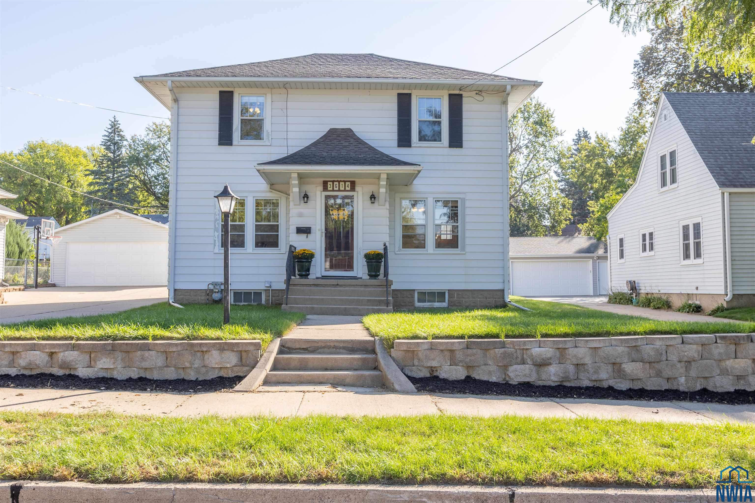 3614 Pierce Street, Sioux City, IA 51104 