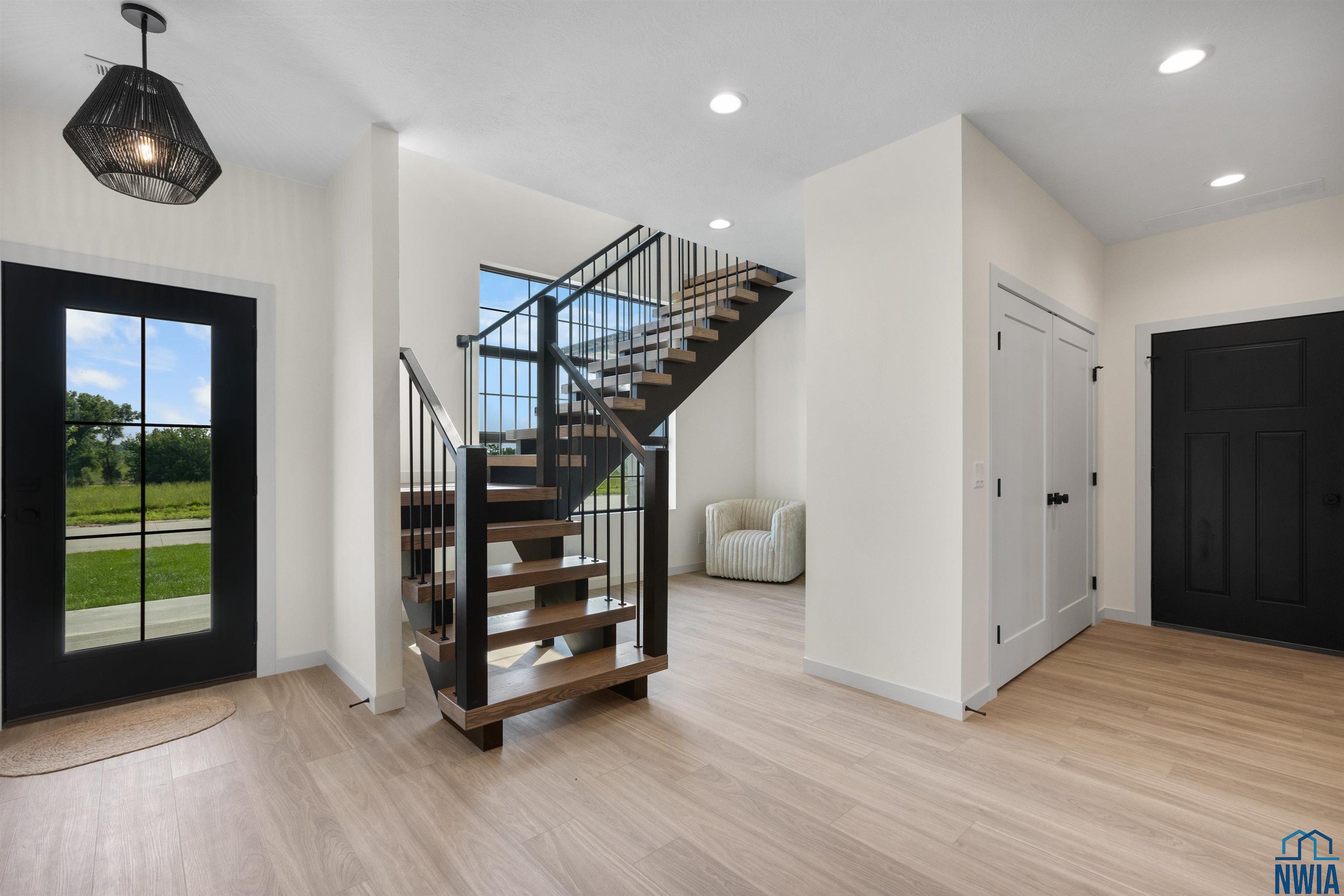 MLS #830500
