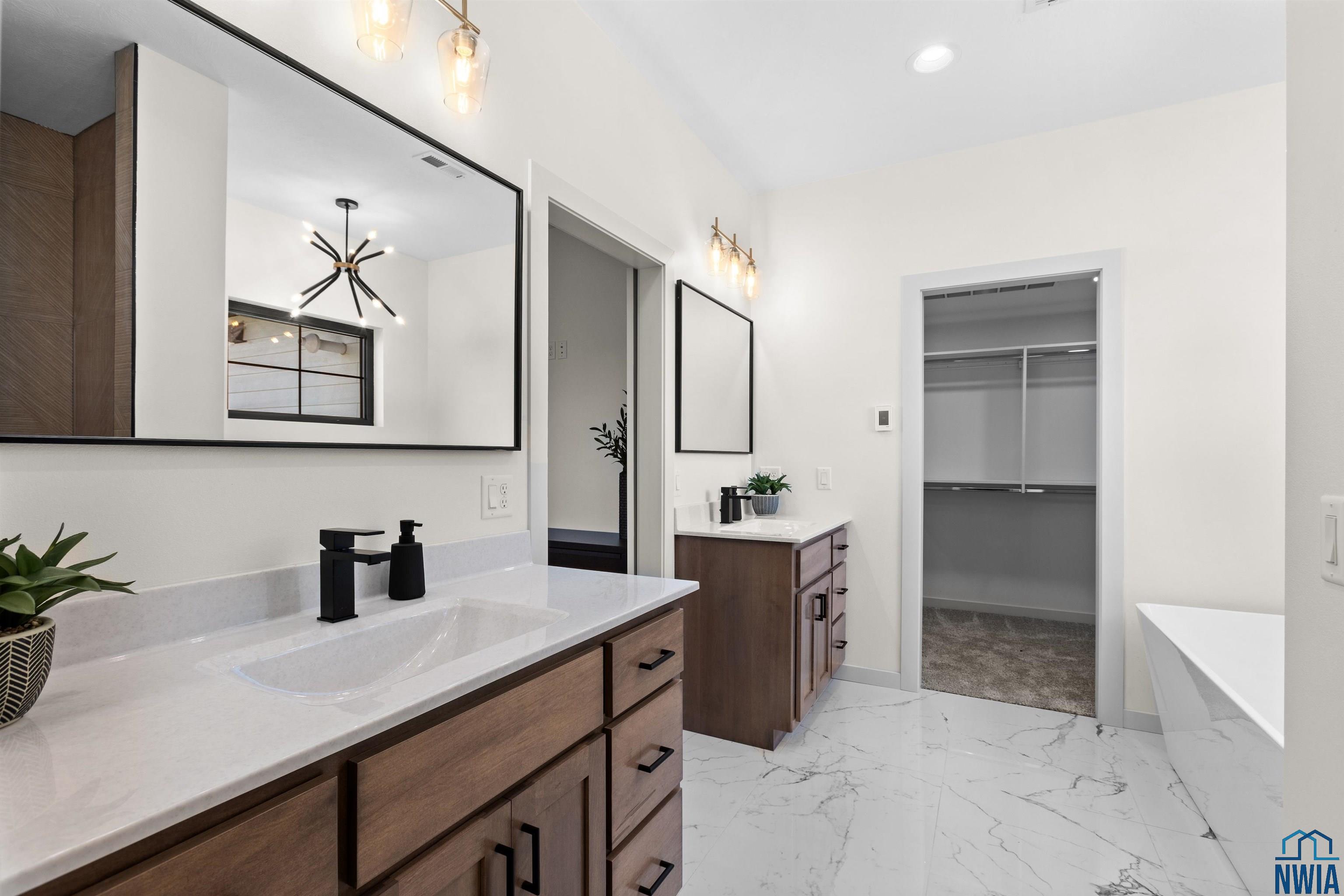 MLS #830500