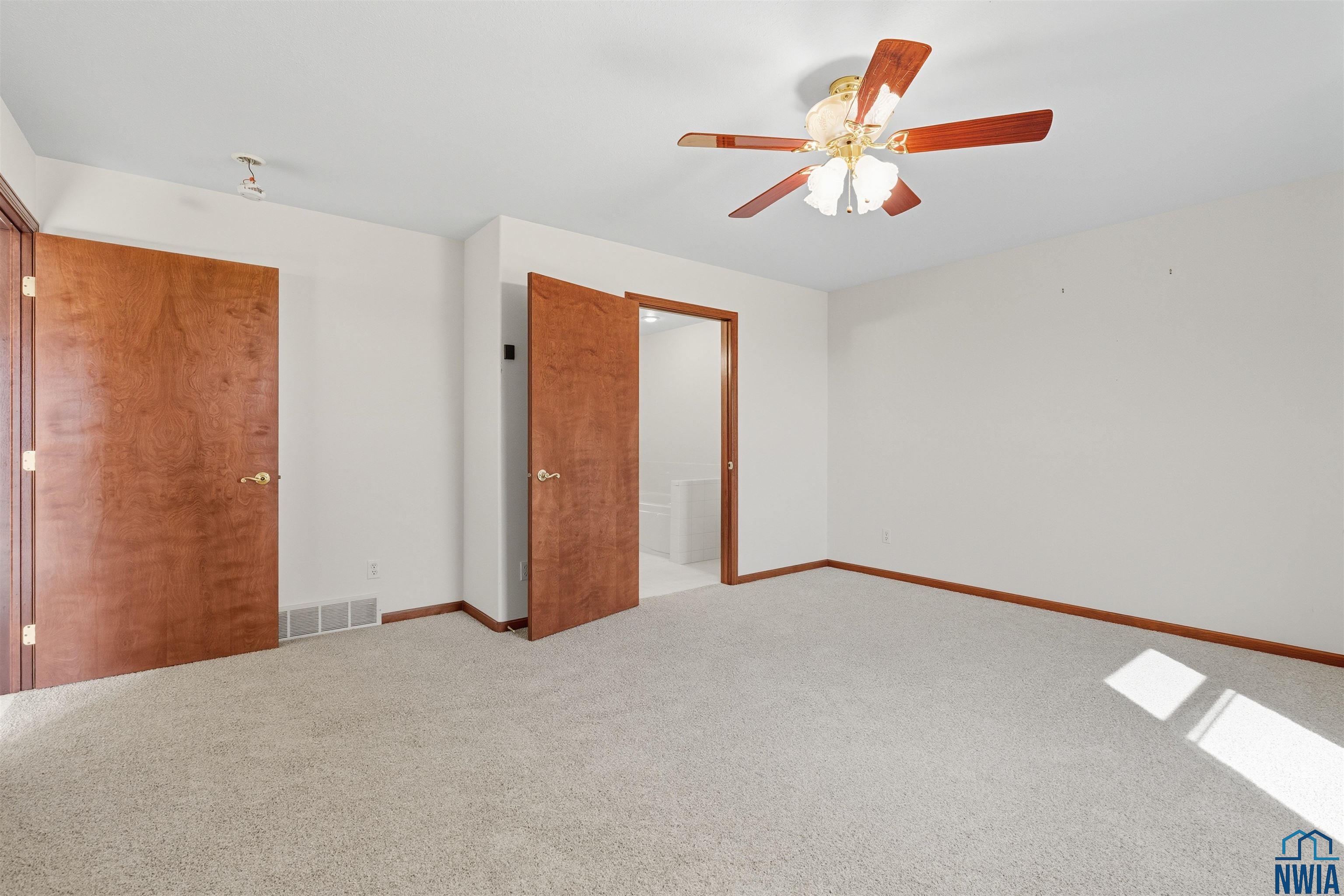 MLS #830504