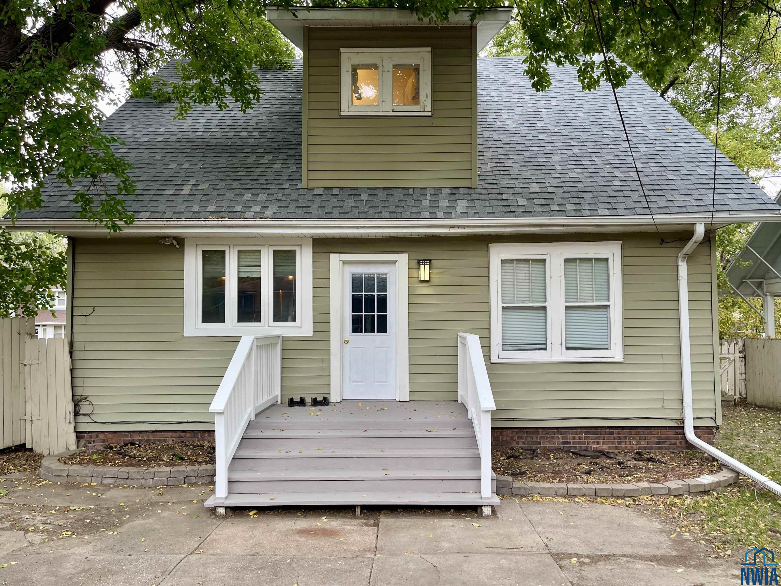 MLS #830515