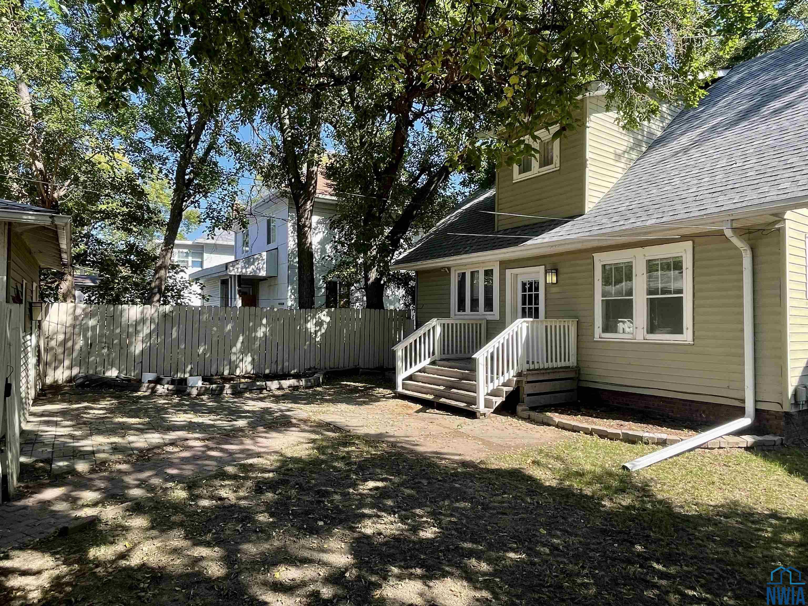 MLS #830515