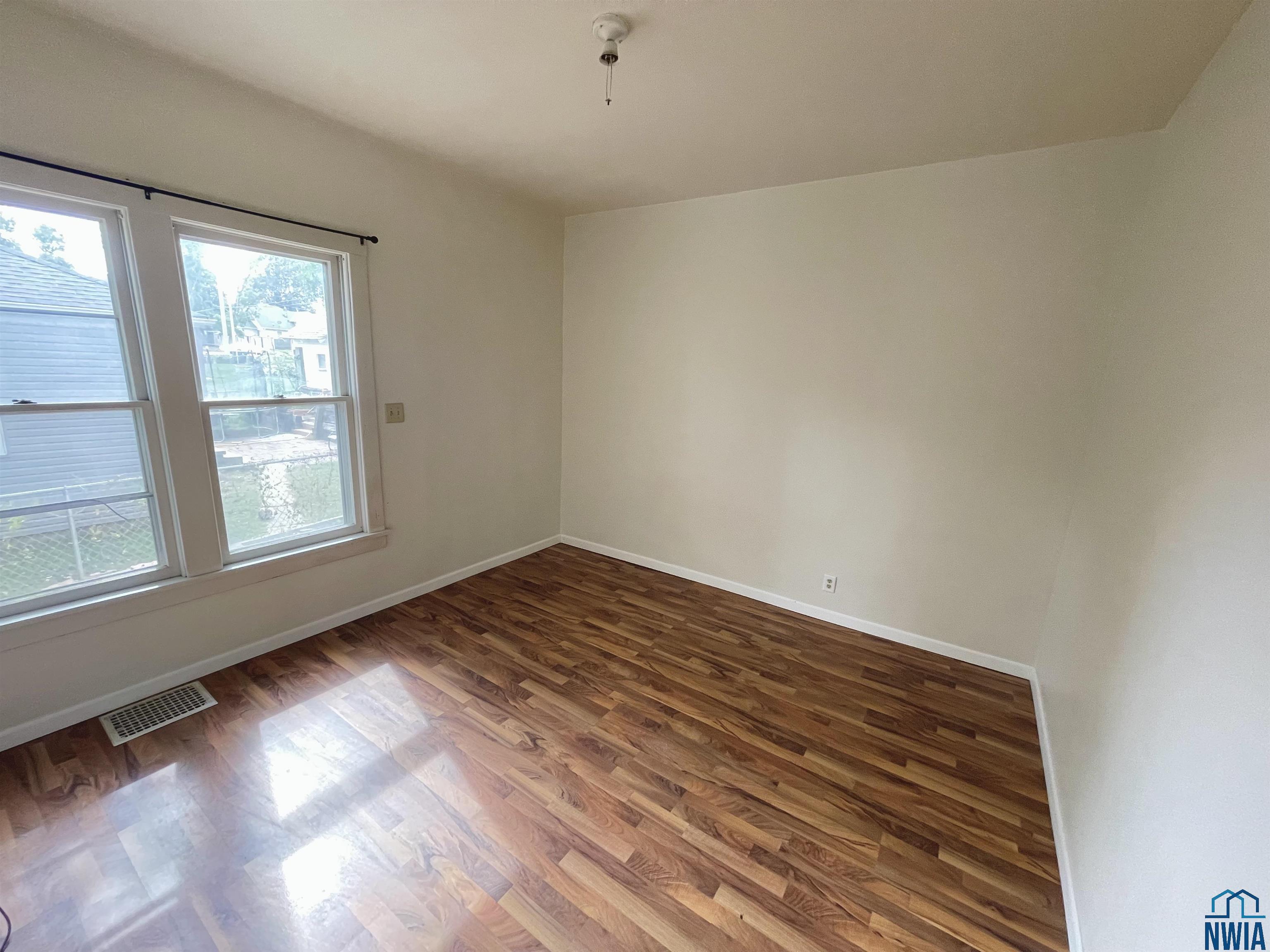 MLS #830519