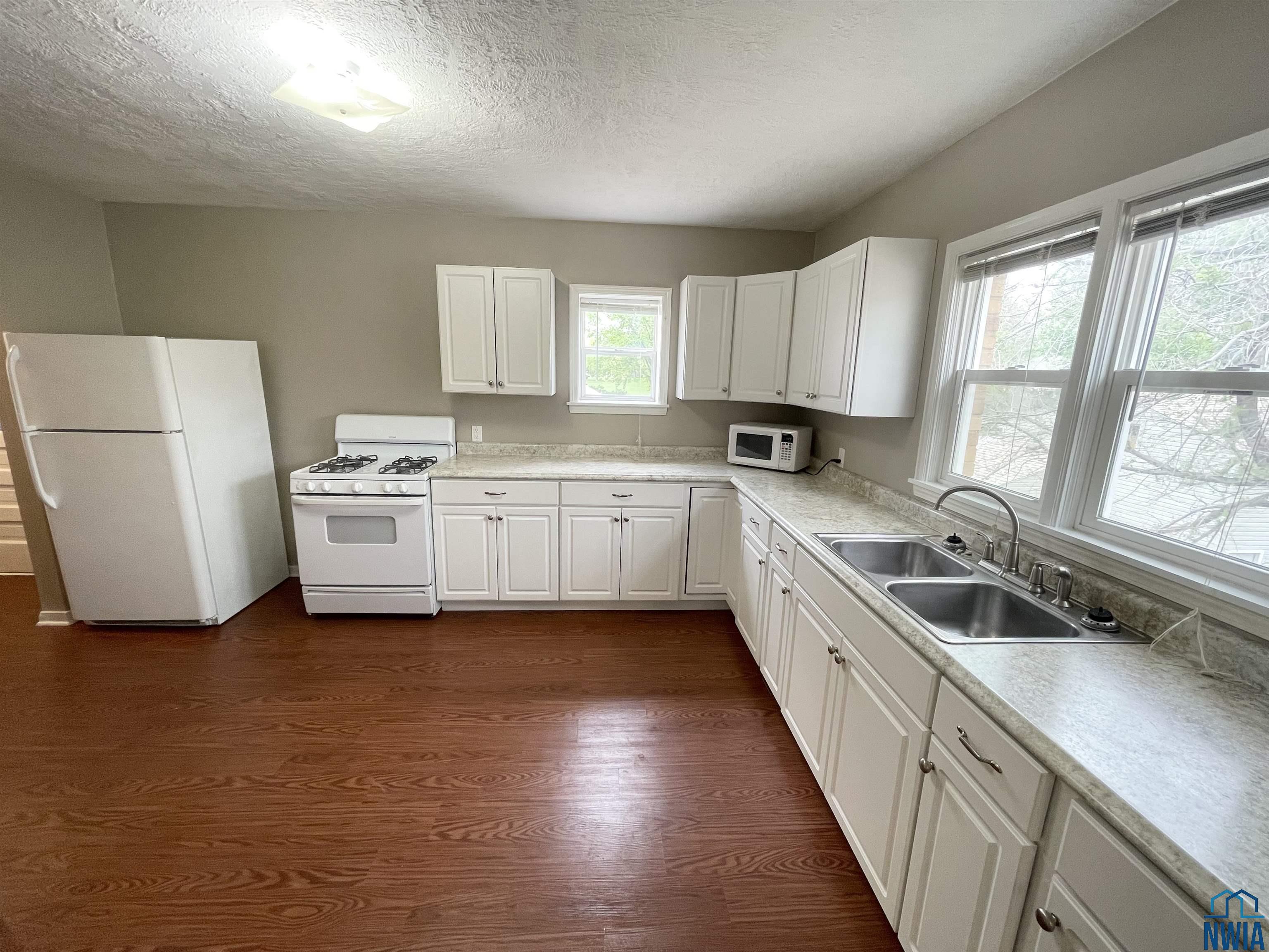 MLS #830522