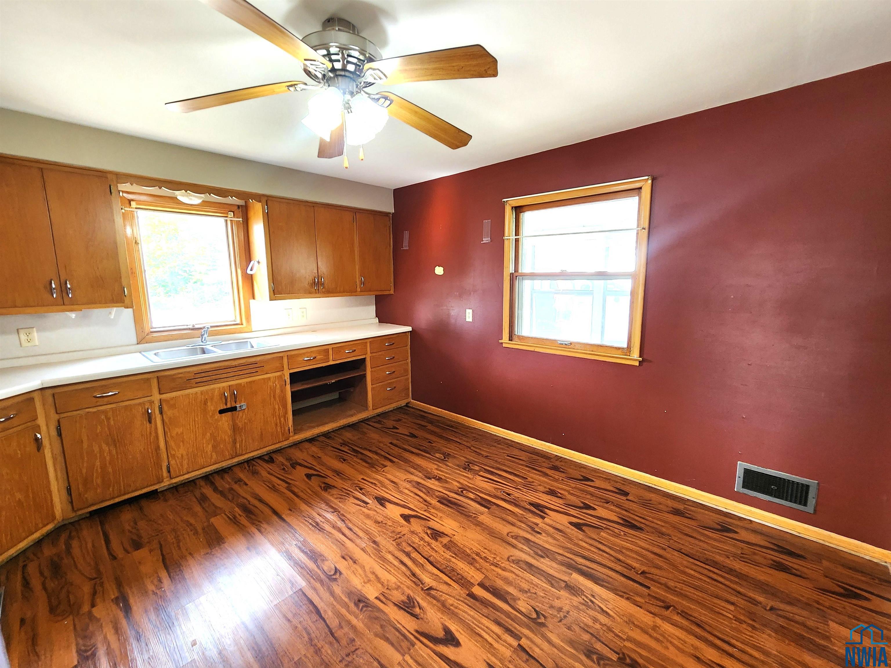 MLS #830524