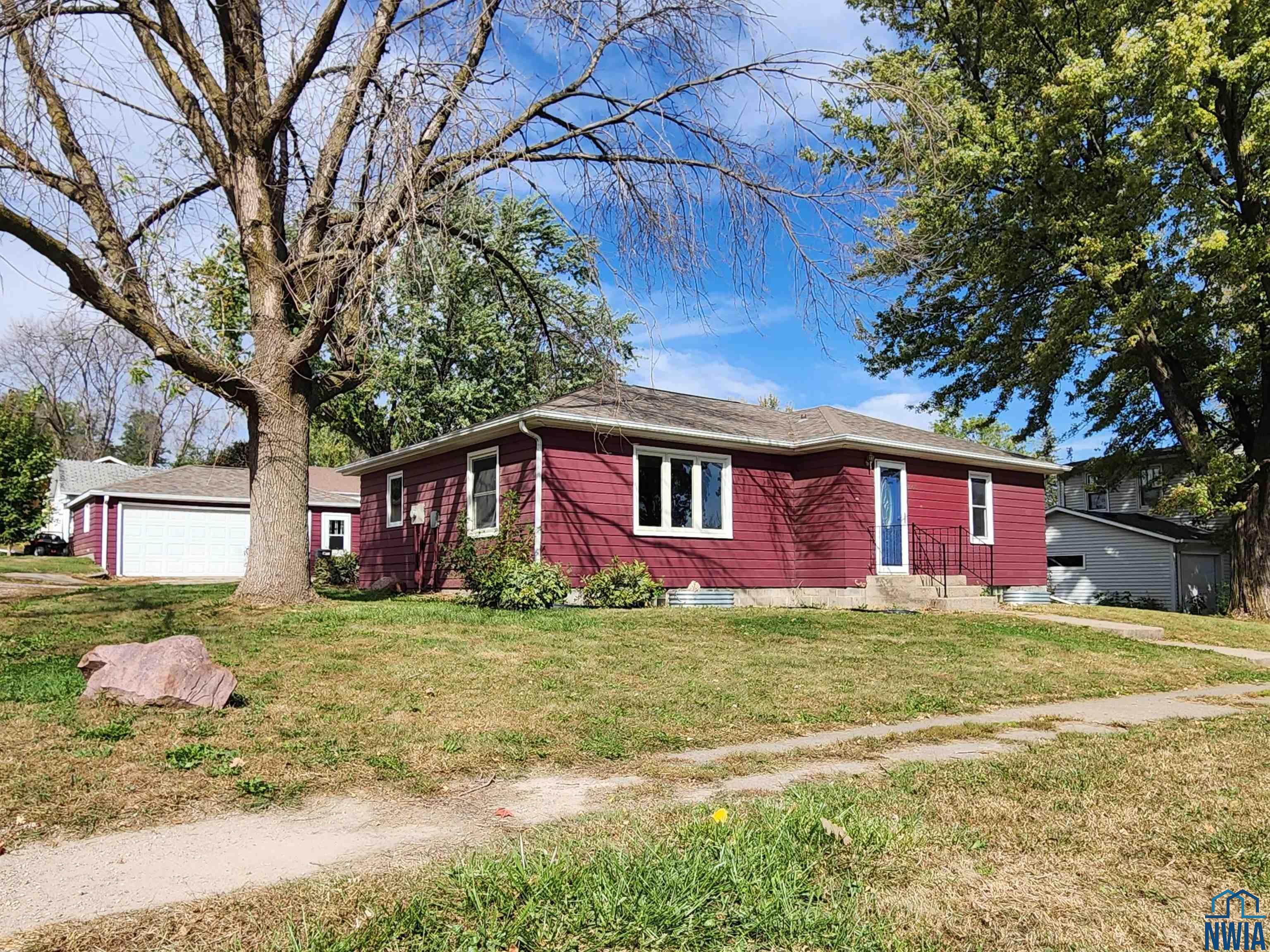 MLS #830524