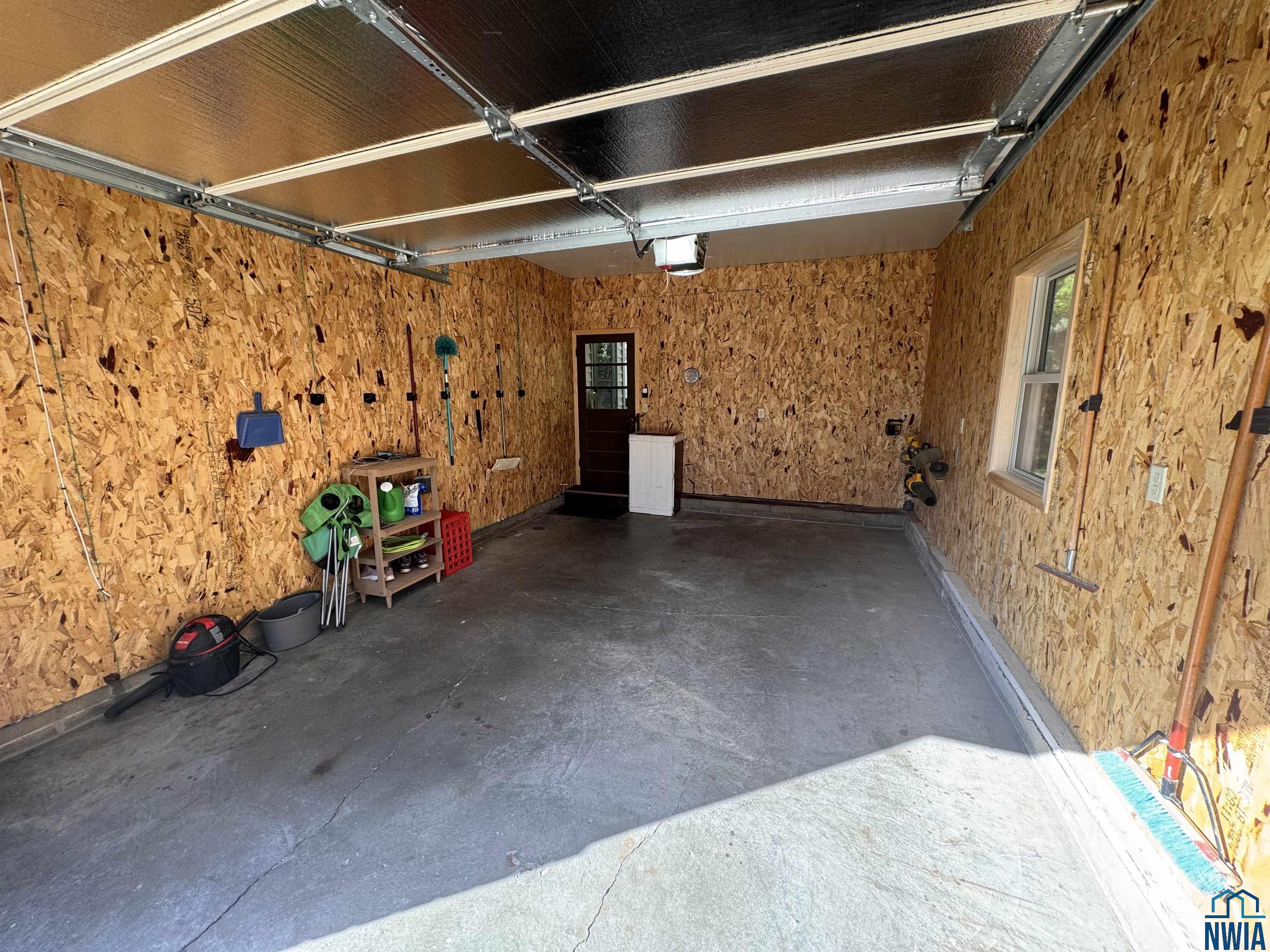 MLS #830525