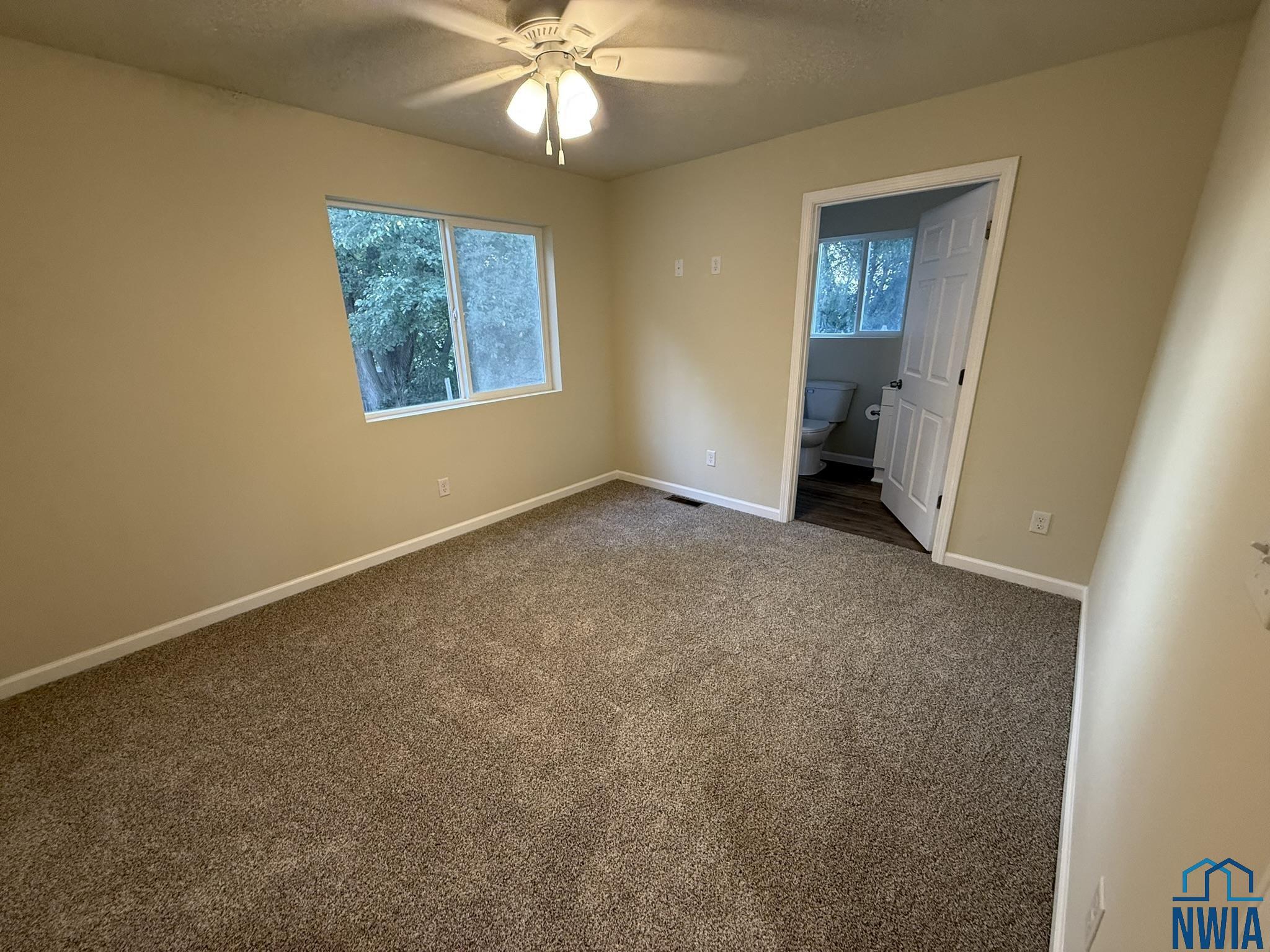 MLS #830526