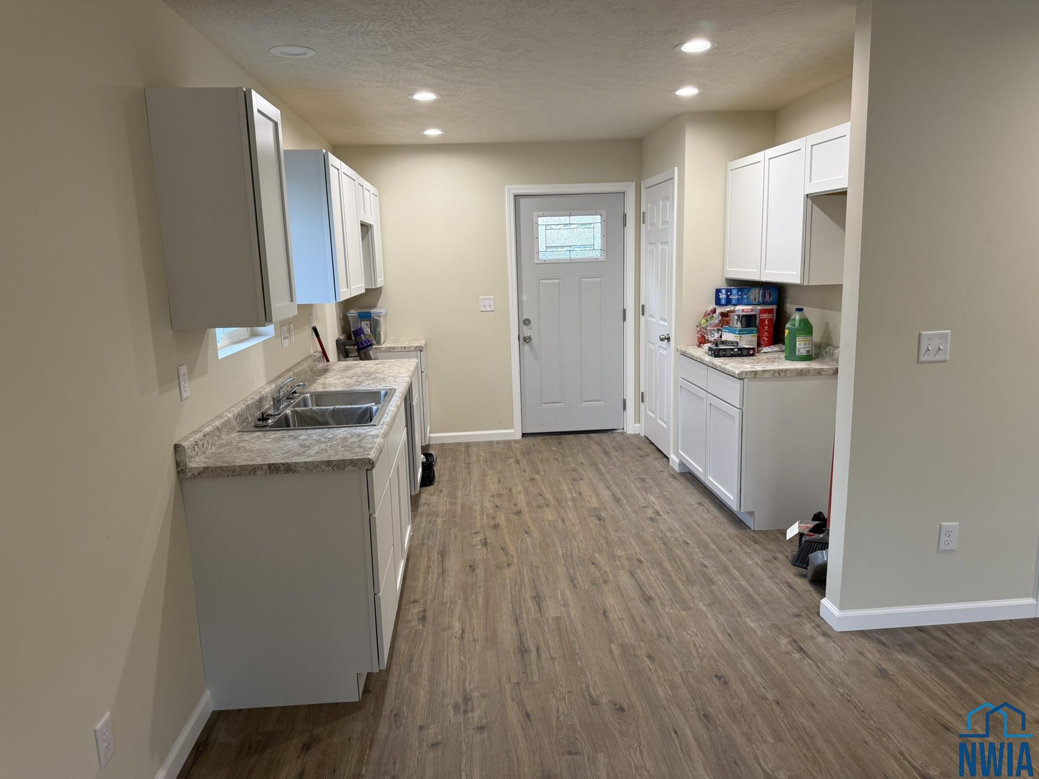 MLS #830526