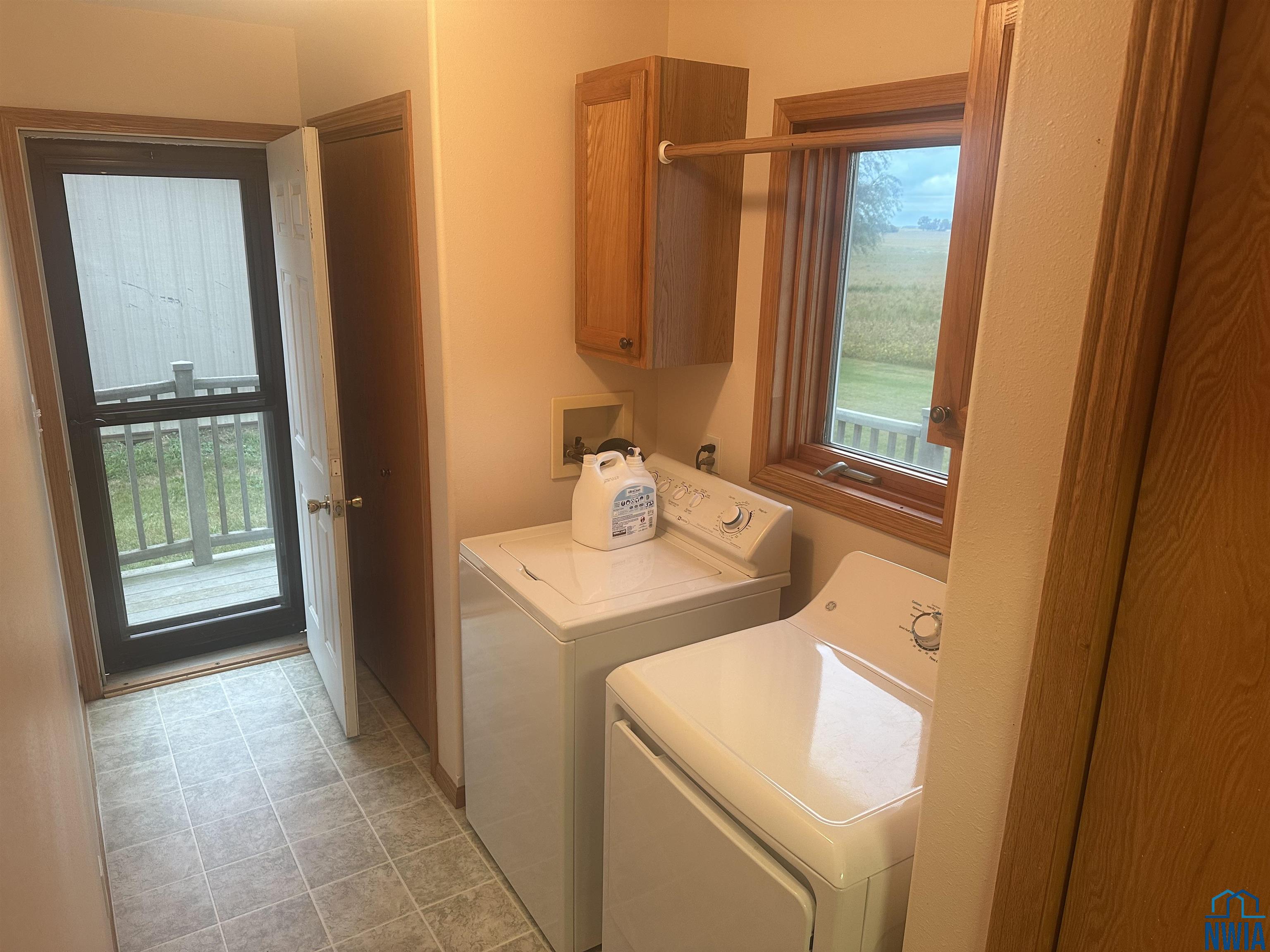 MLS #830527