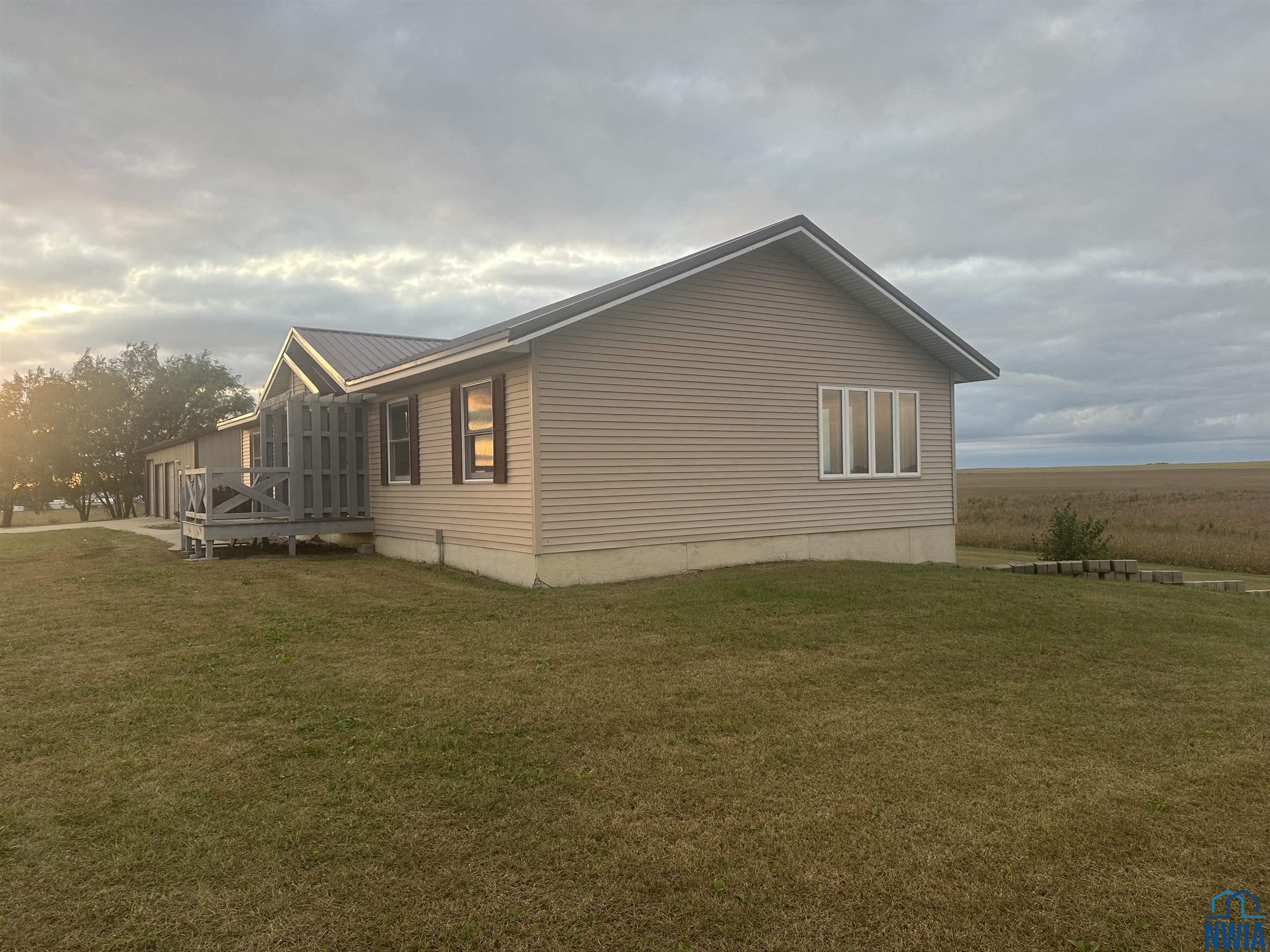 MLS #830527