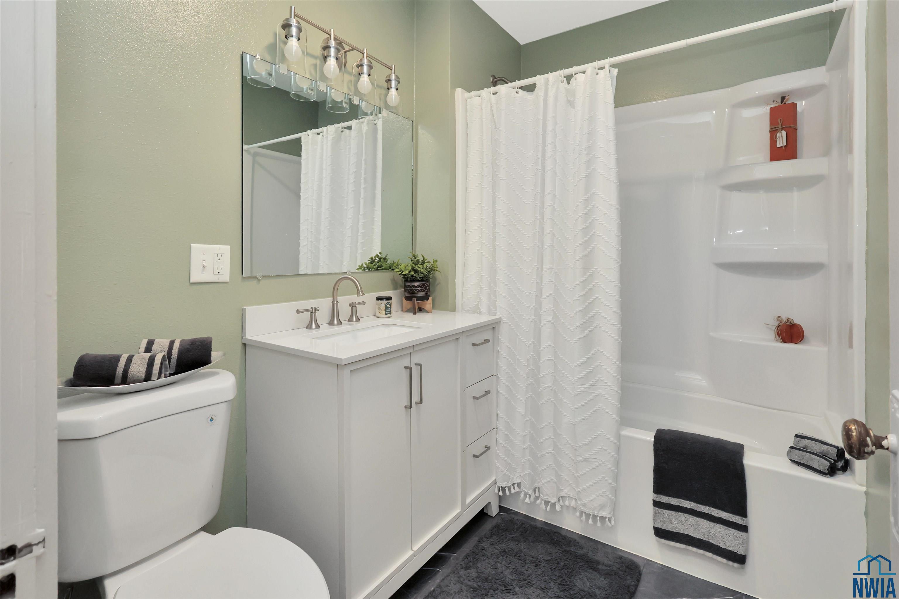 MLS #830531