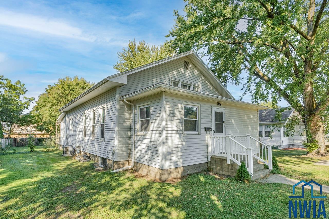 503 6th St, Mapleton, IA 51034 