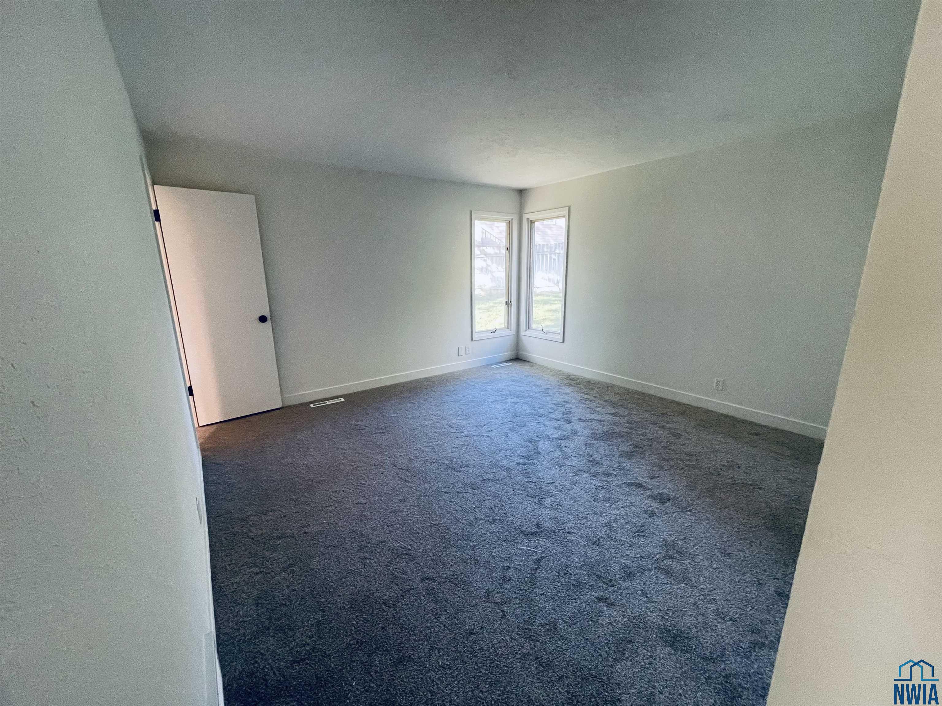 MLS #830533