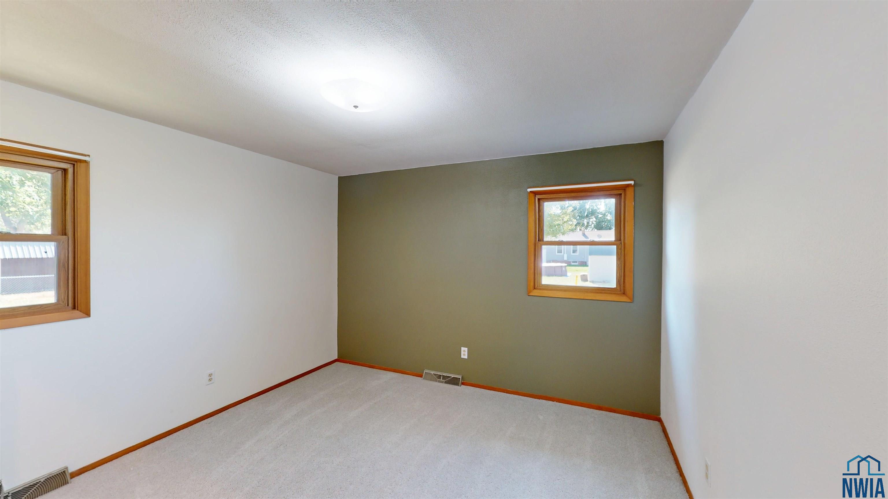 MLS #830535