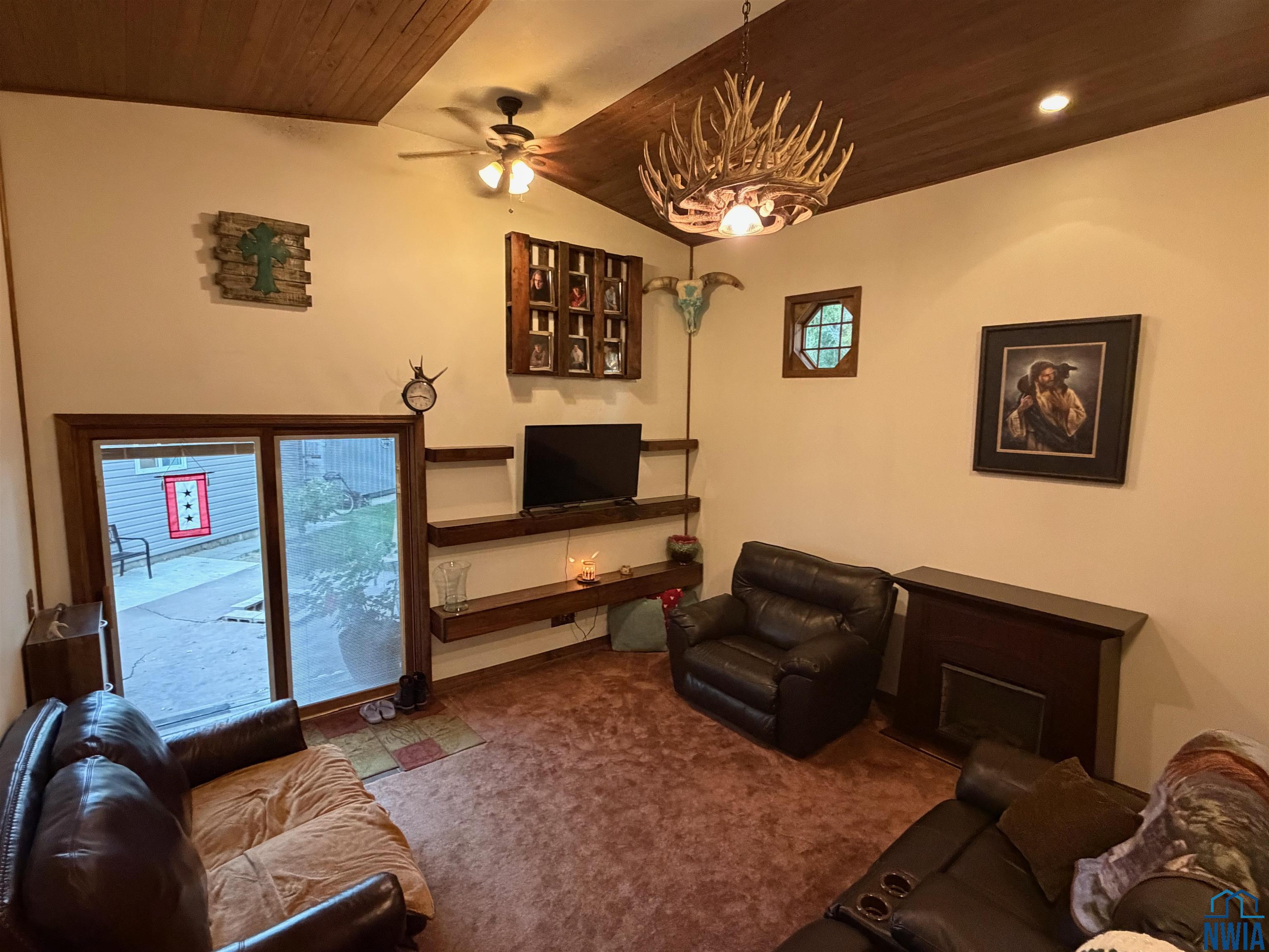 MLS #830552