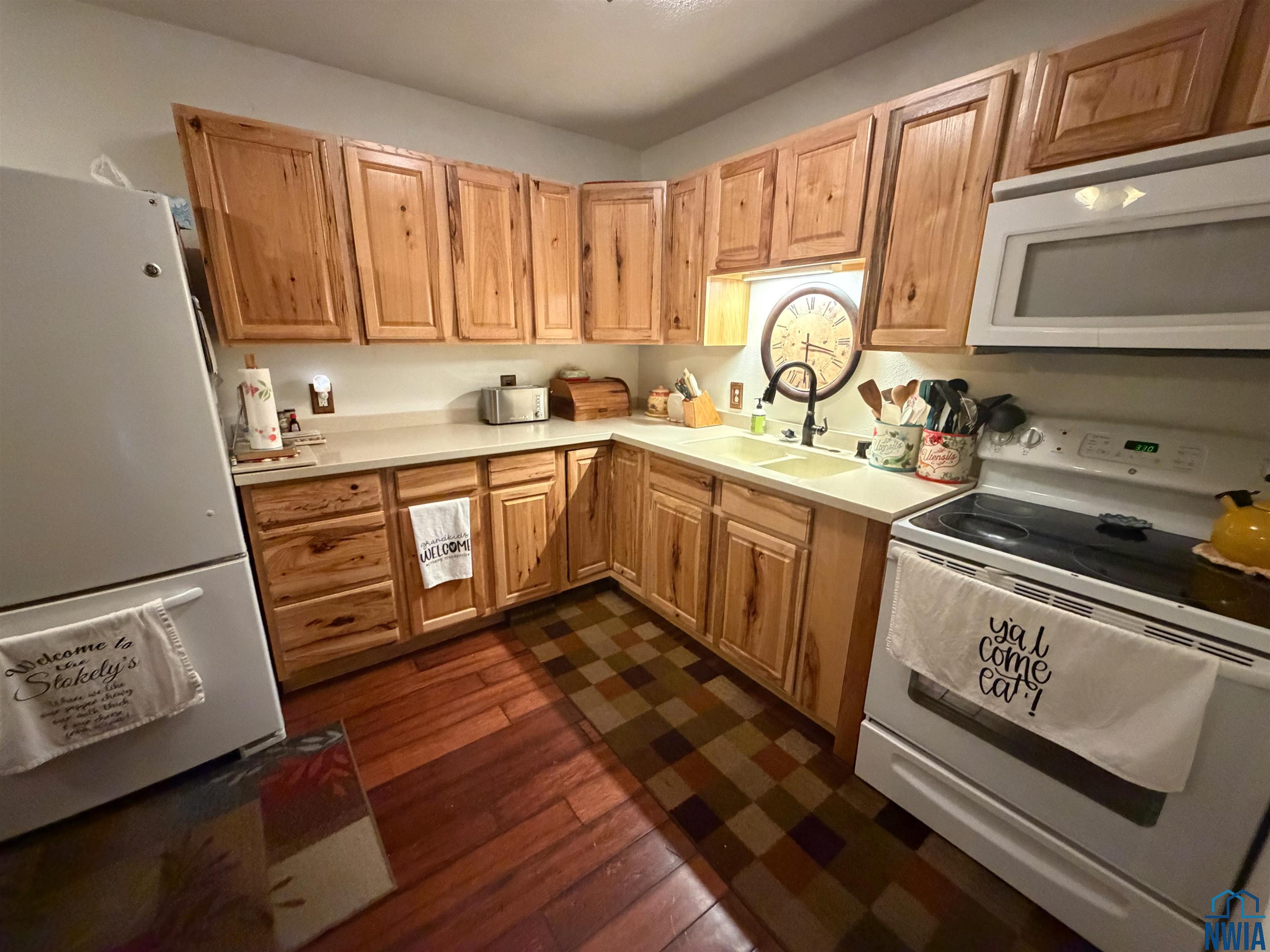 MLS #830552