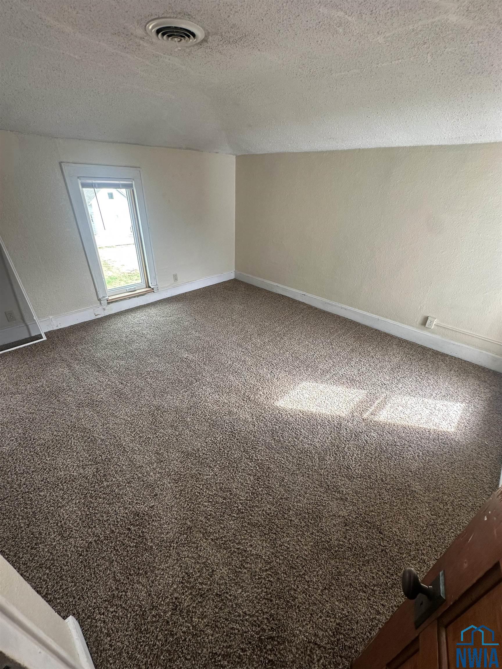 MLS #830557
