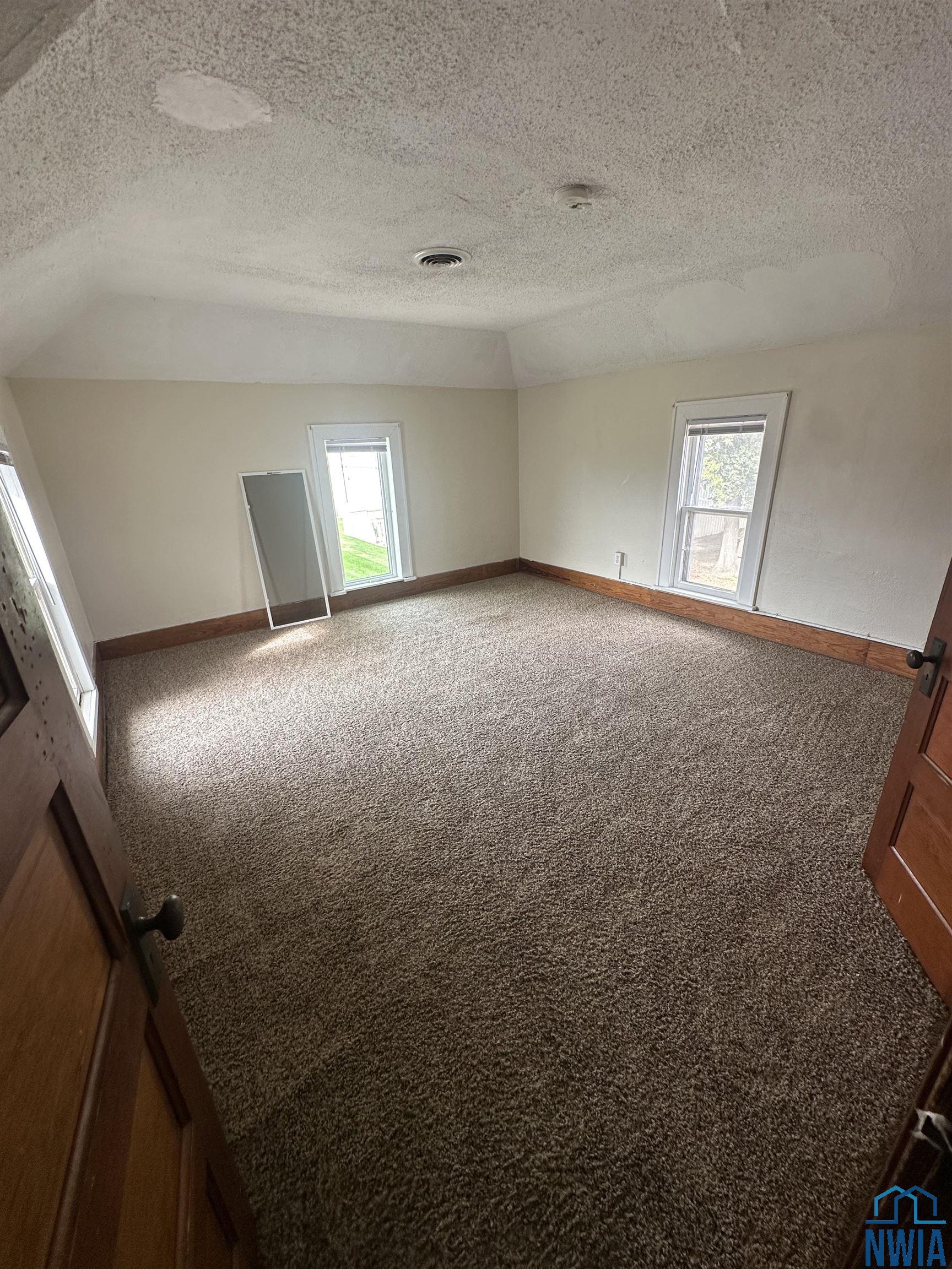 MLS #830557