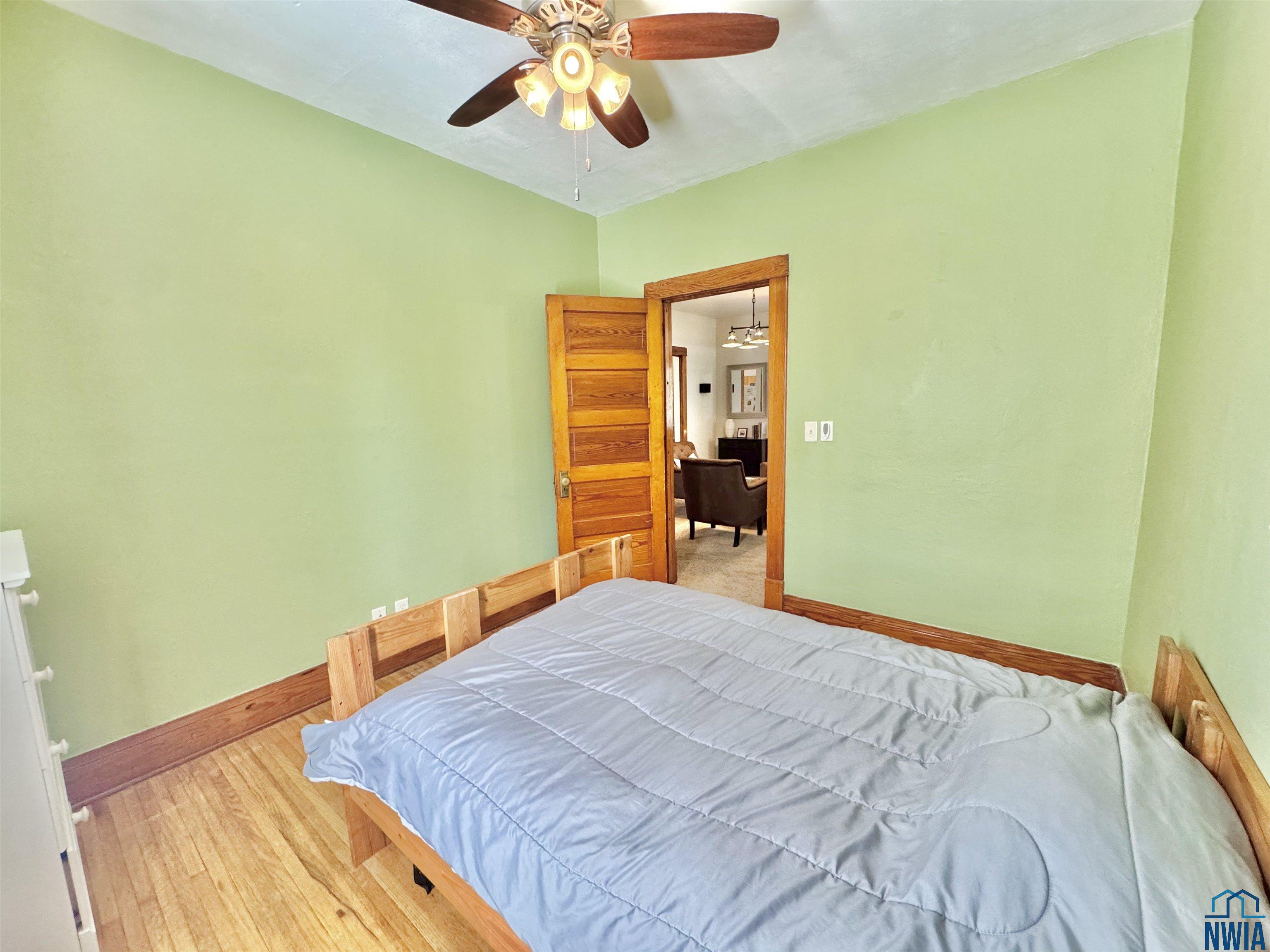MLS #830561