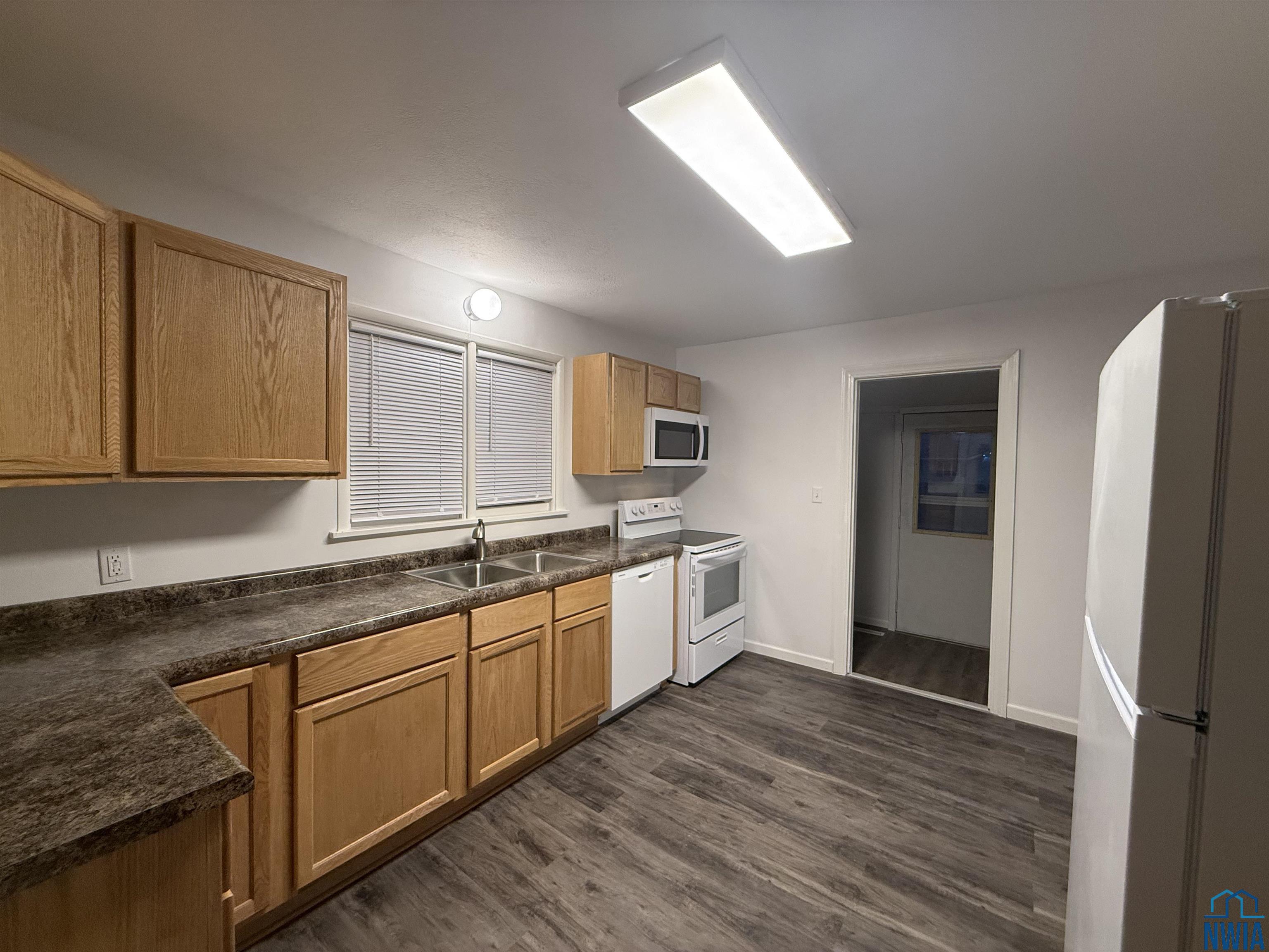 MLS #830563